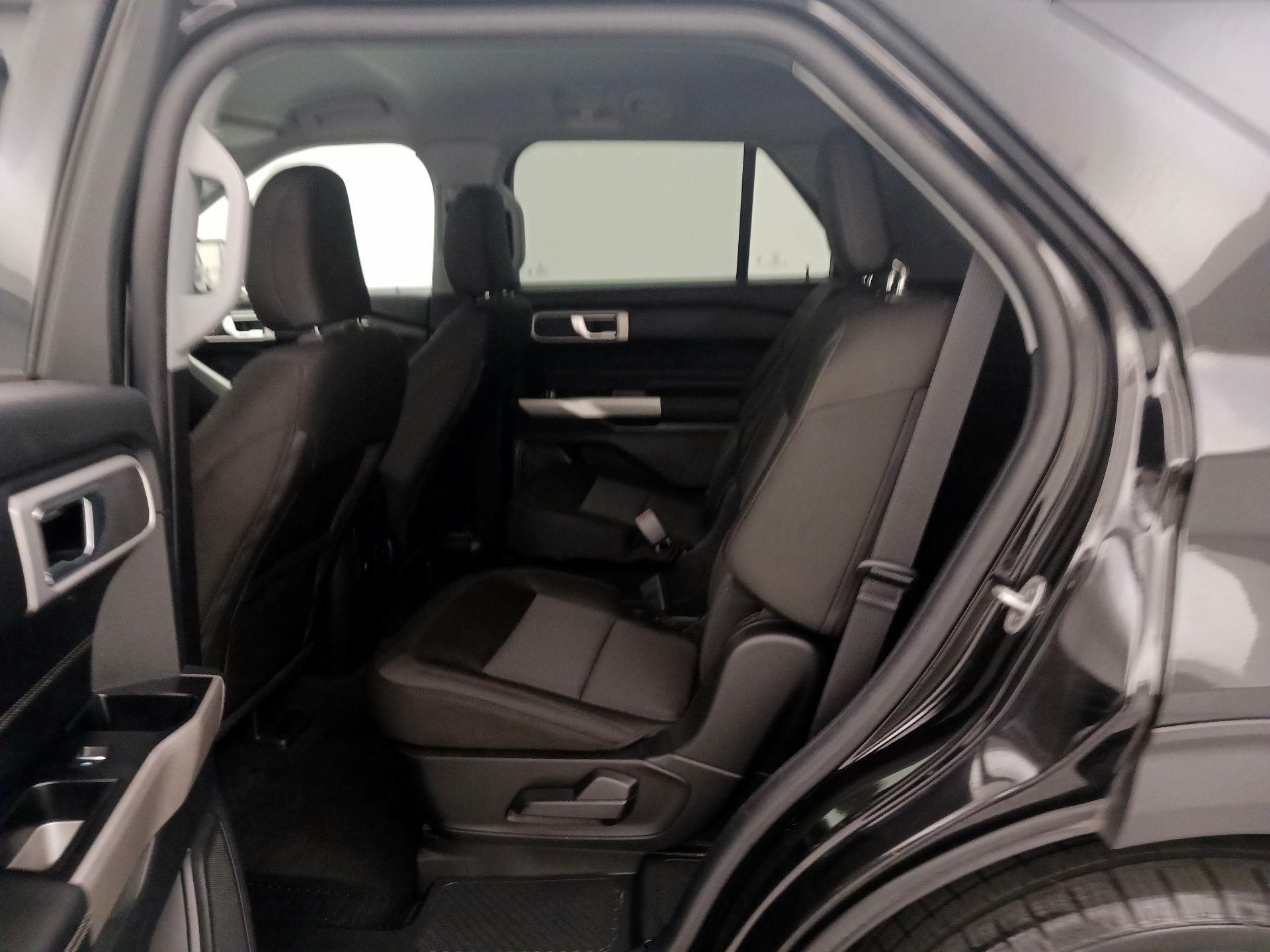 Thumbnail: 2022 Ford Explorer - 19