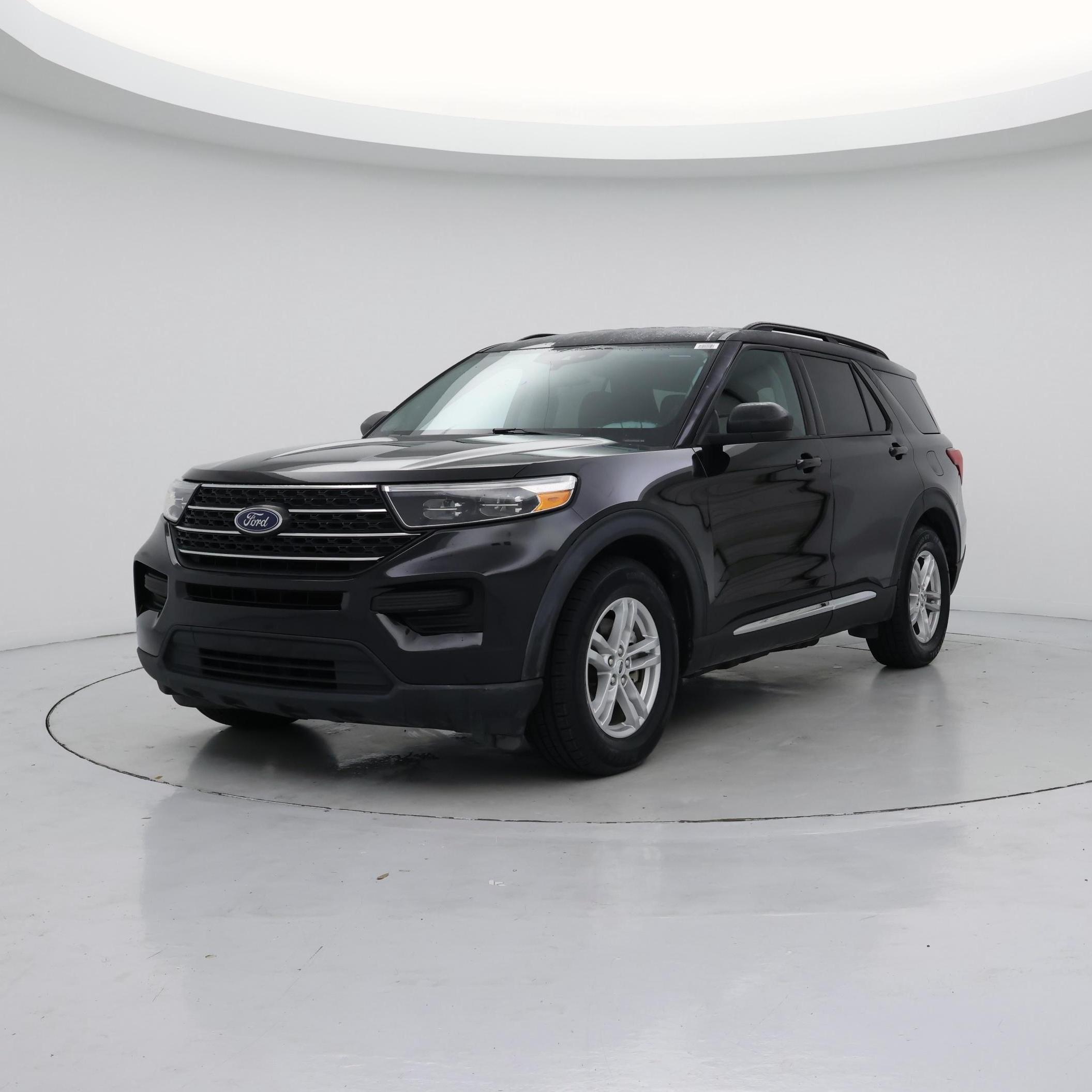 Thumbnail: 2022 Ford Explorer - 4