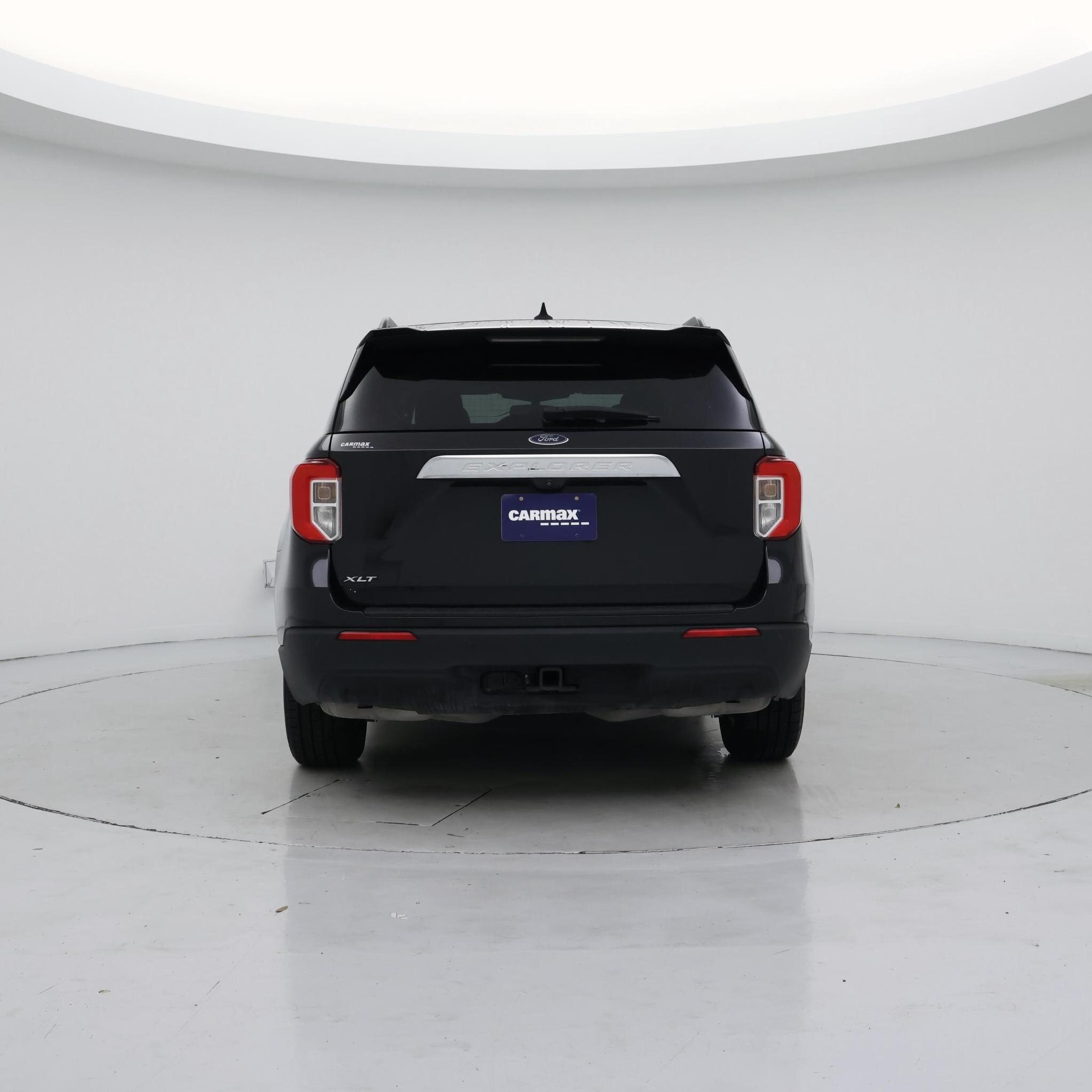 Thumbnail: 2022 Ford Explorer - 6