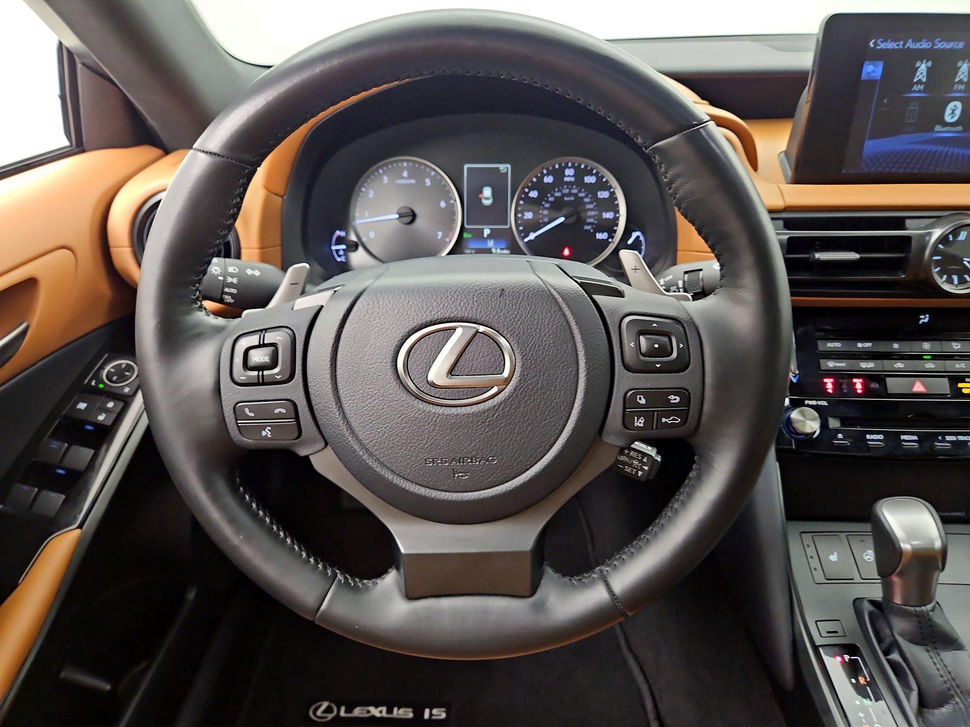 Thumbnail: 2025 Lexus IS - 10