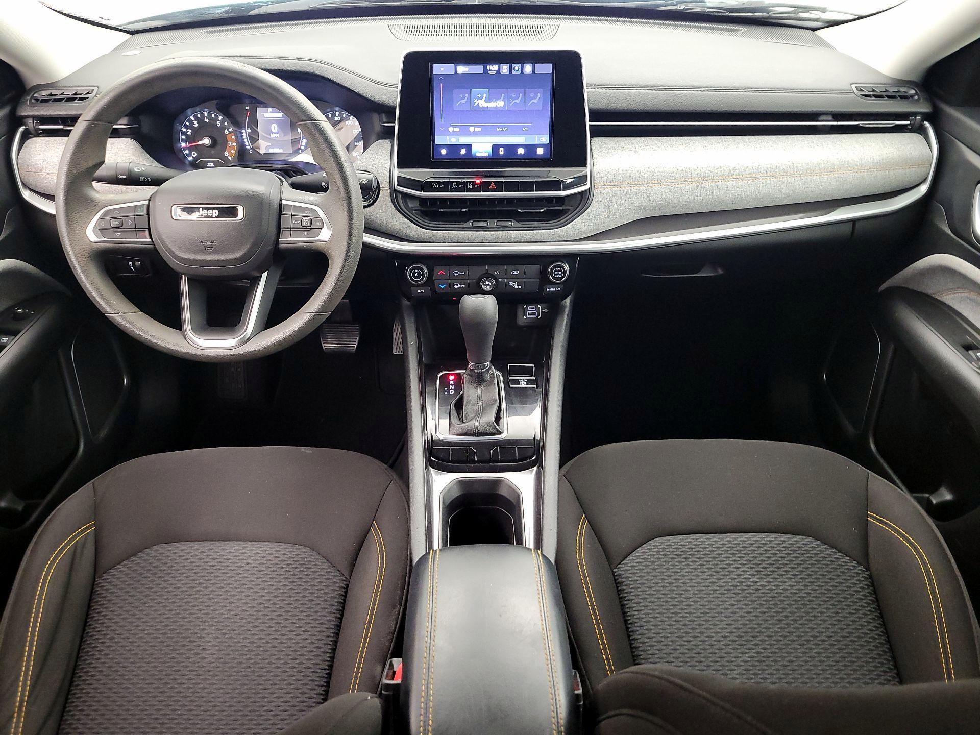 Thumbnail: 2022 Jeep Compass - 9