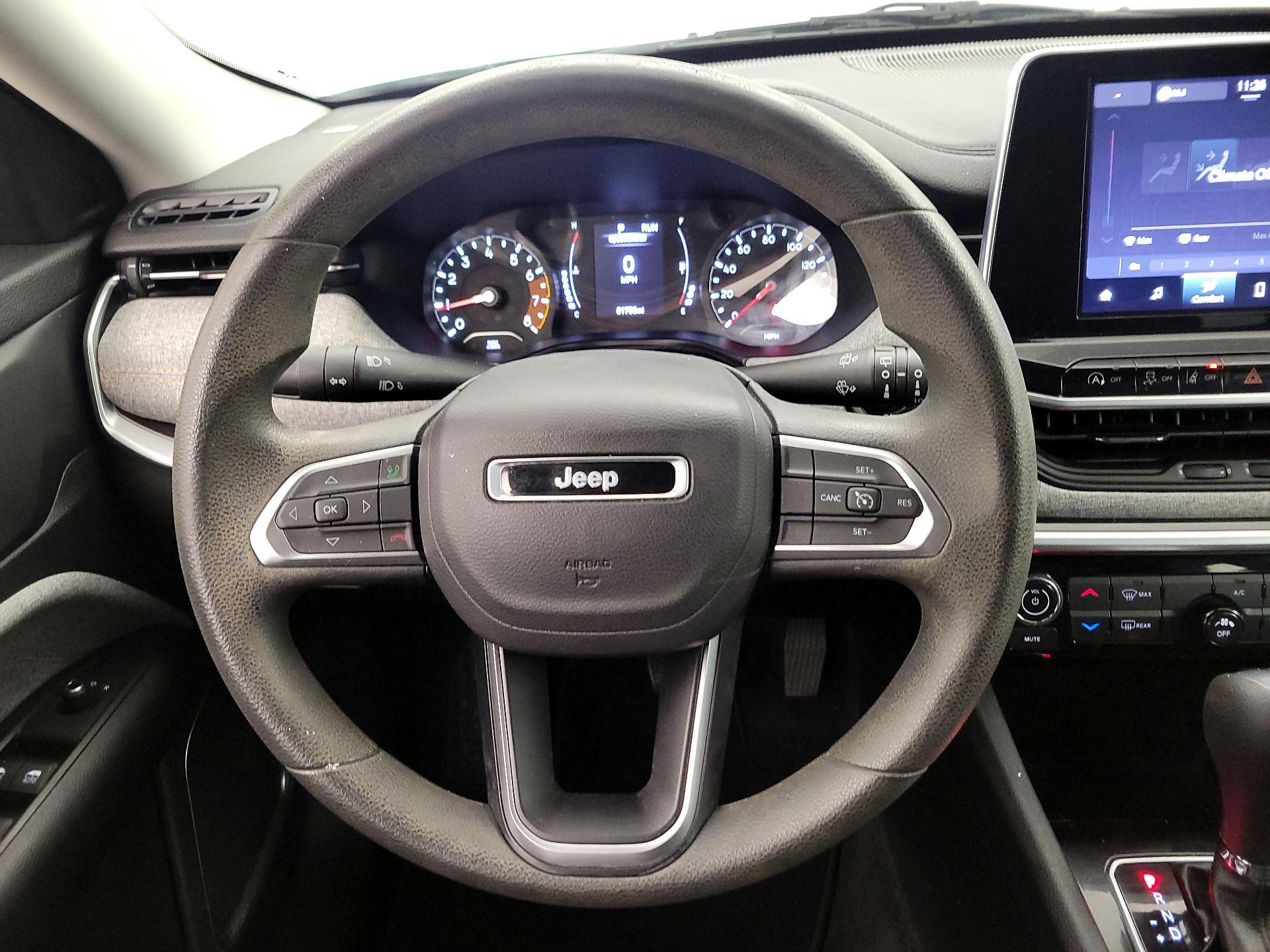 Thumbnail: 2022 Jeep Compass - 10