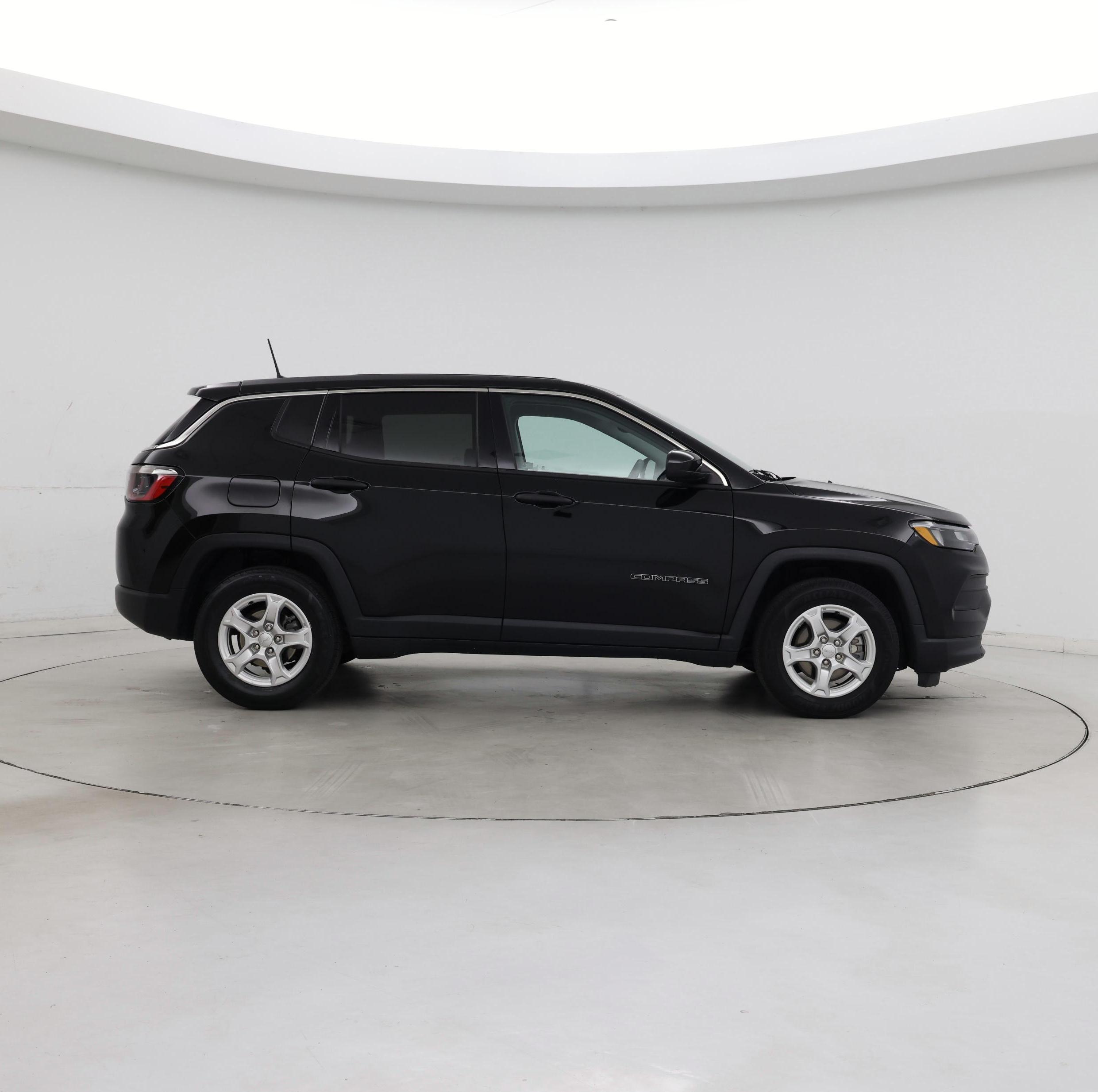 Thumbnail: 2022 Jeep Compass - 7