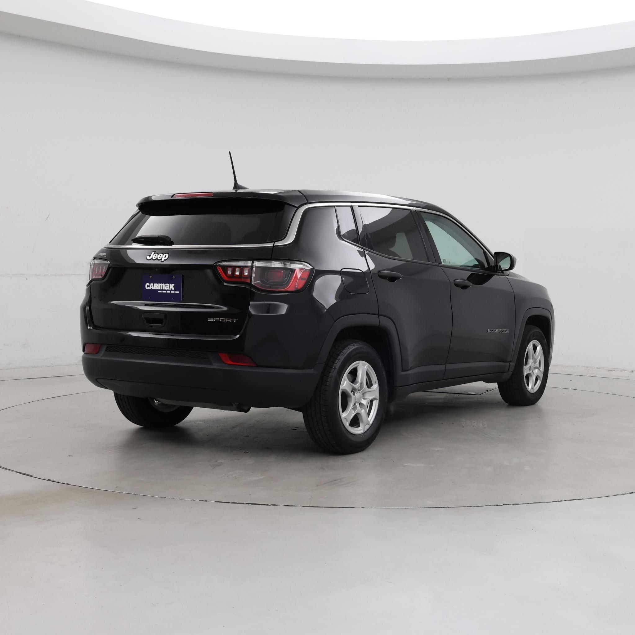 Thumbnail: 2022 Jeep Compass - 8