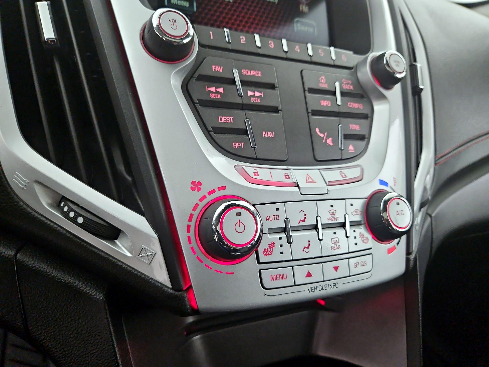 Thumbnail: 2015 GMC Terrain - 15