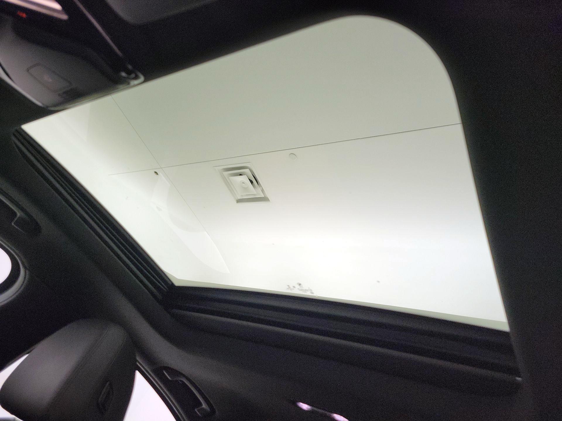 Thumbnail: 2019 BMW 3 Series - 19