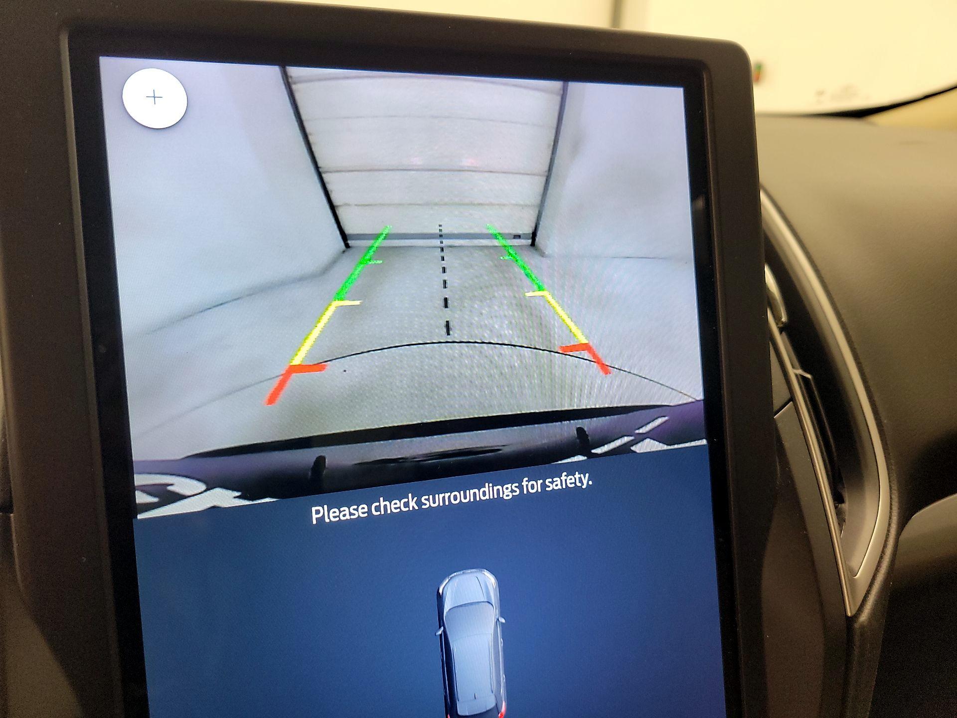 Thumbnail: 2021 Ford Edge - 14