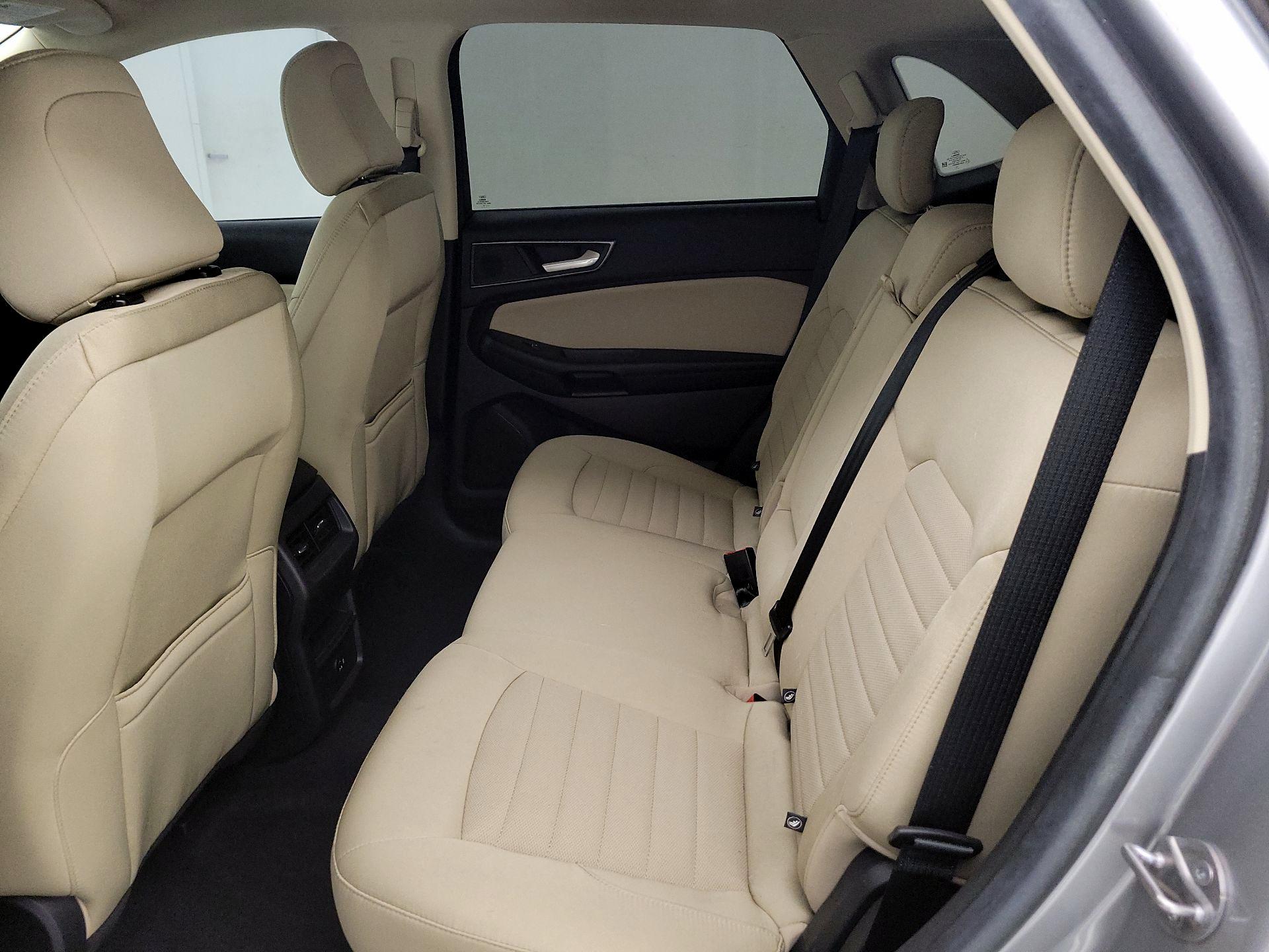 Thumbnail: 2021 Ford Edge - 19