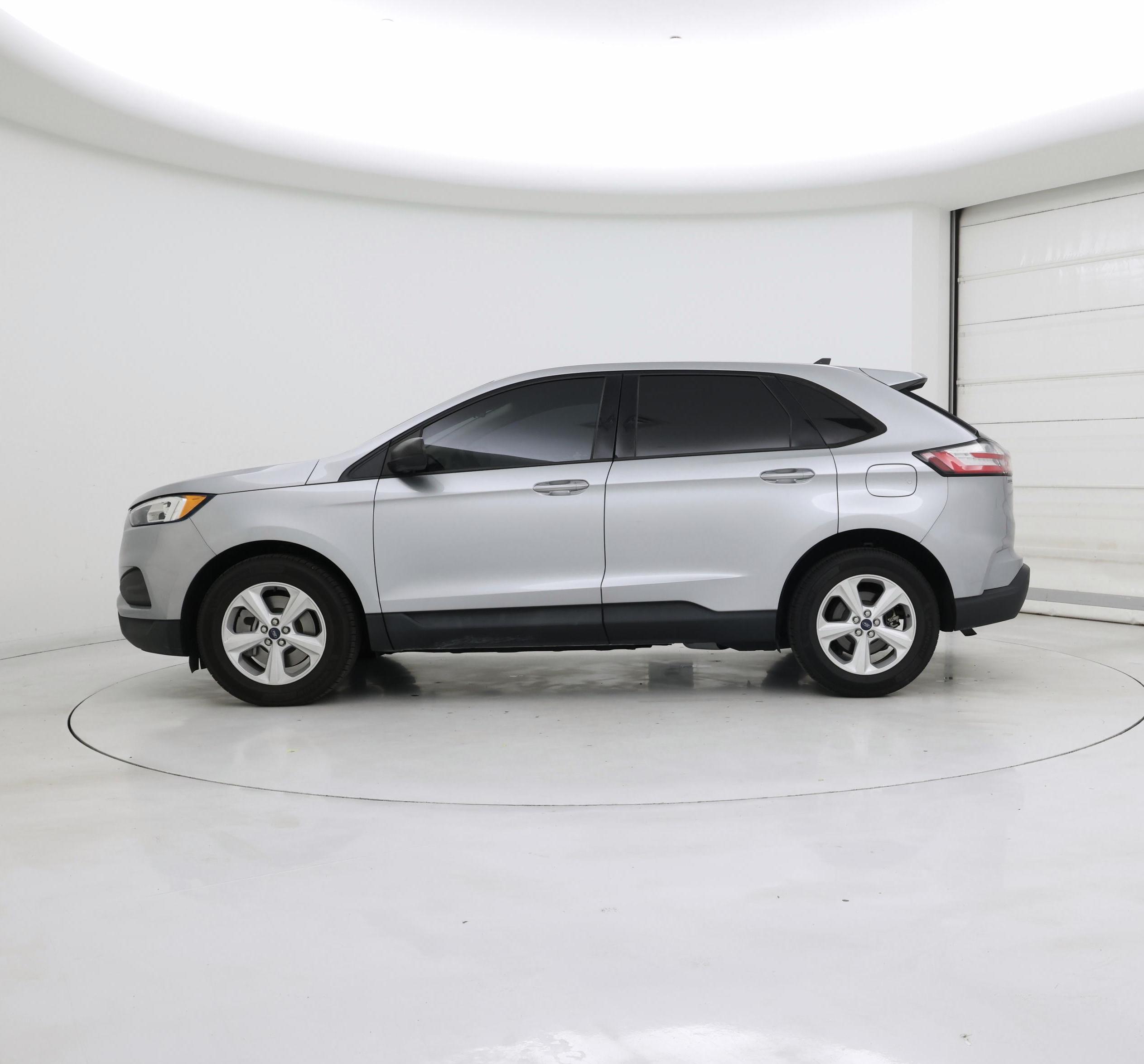 Thumbnail: 2021 Ford Edge - 3