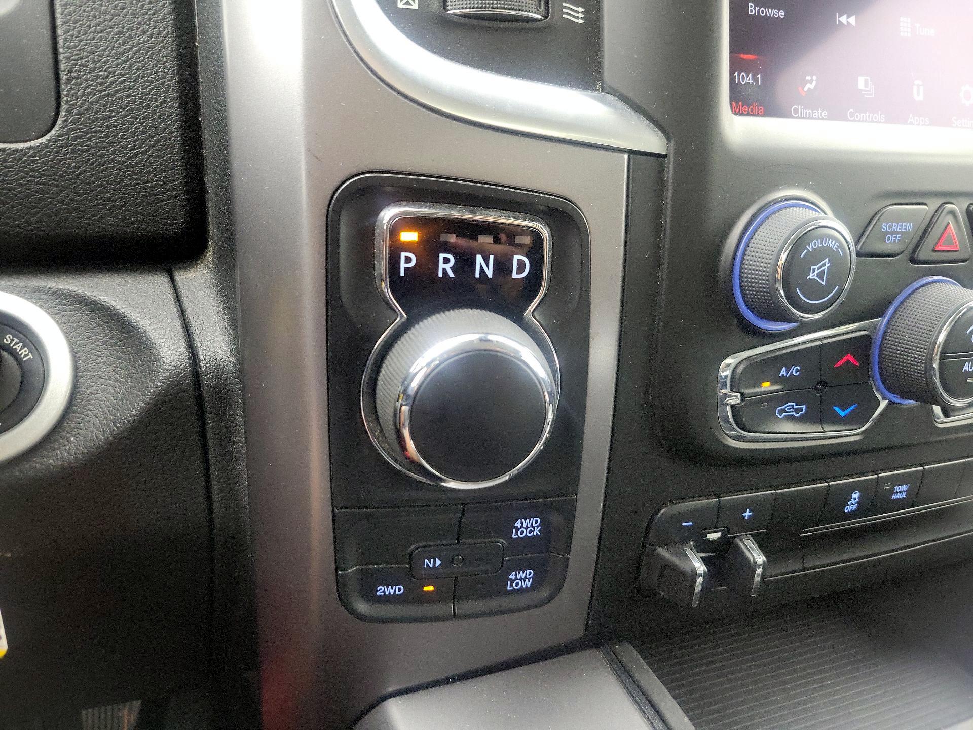 Thumbnail: 2023 RAM 1500 Classic - 18