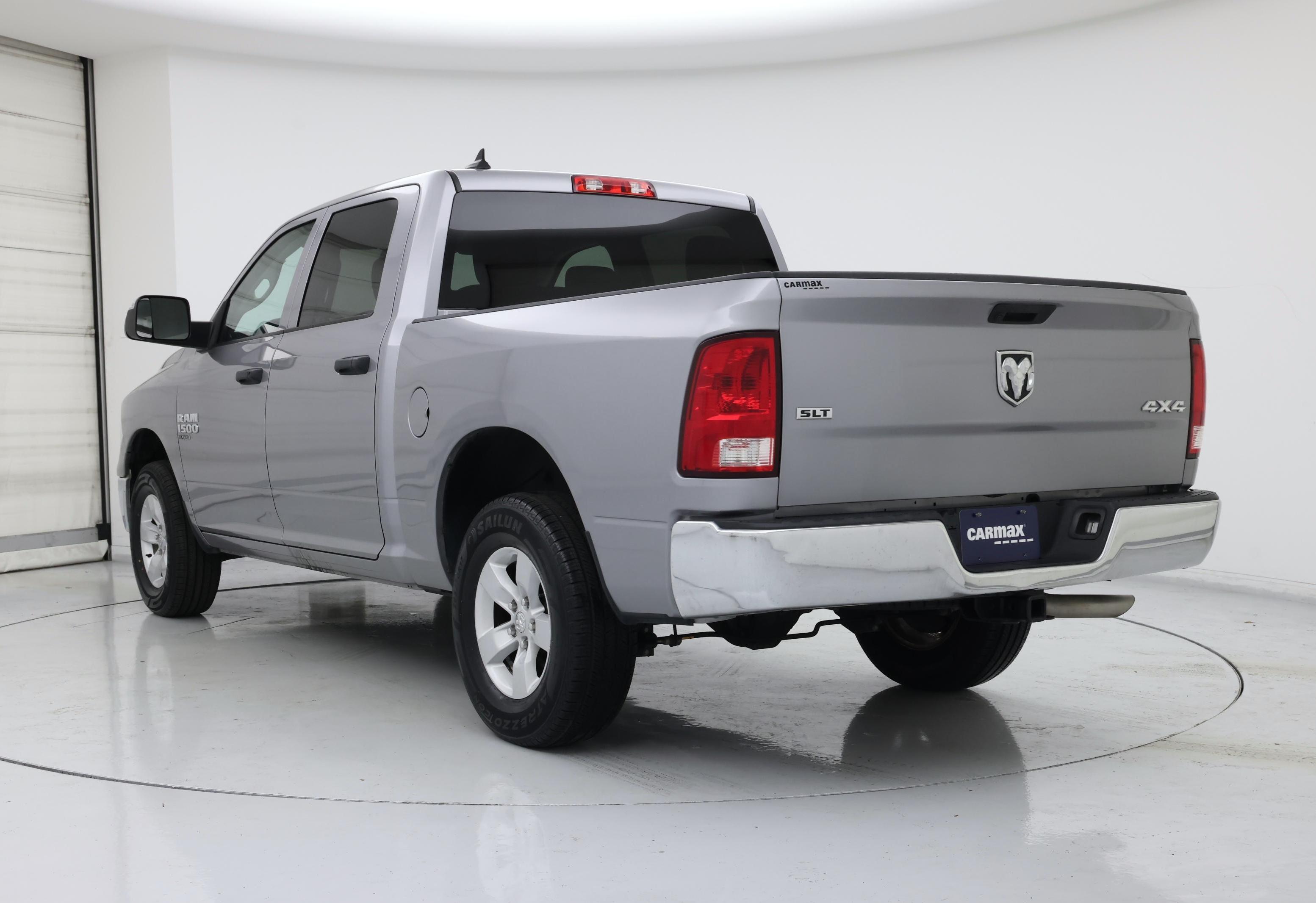 Thumbnail: 2023 RAM 1500 Classic - 2