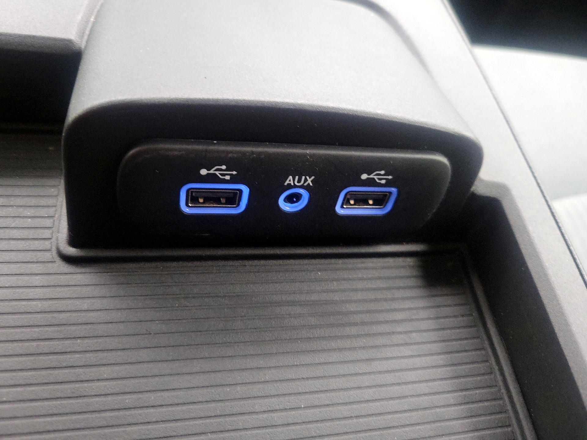 Thumbnail: 2023 RAM 1500 Classic - 19