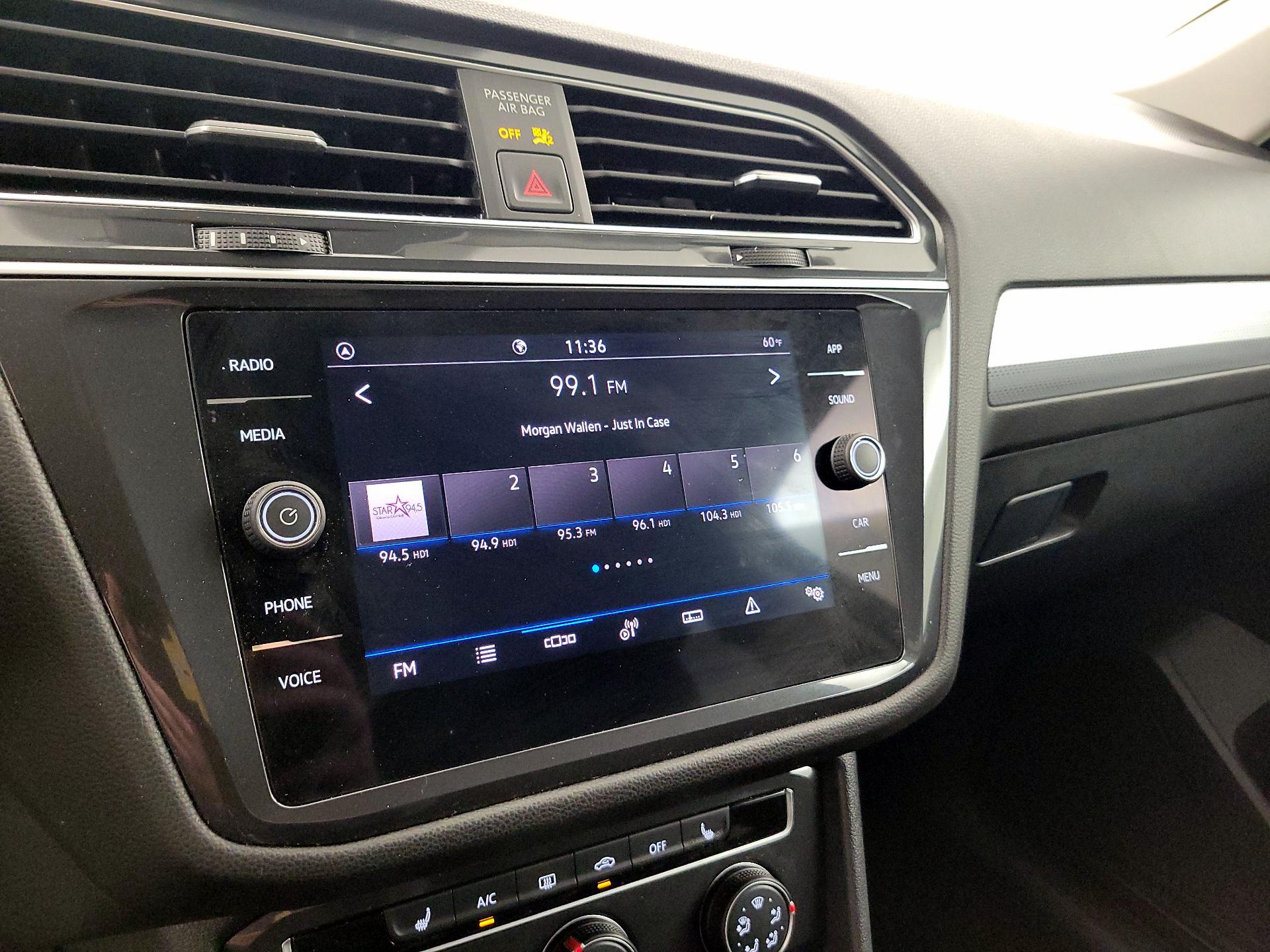 Thumbnail: 2024 Volkswagen Tiguan - 15