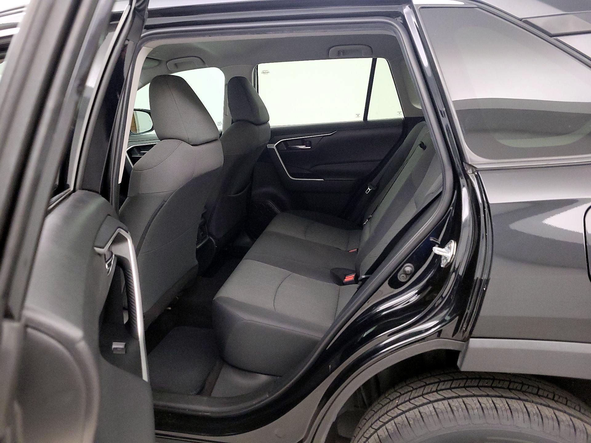 Thumbnail: 2023 Toyota RAV4 - 19