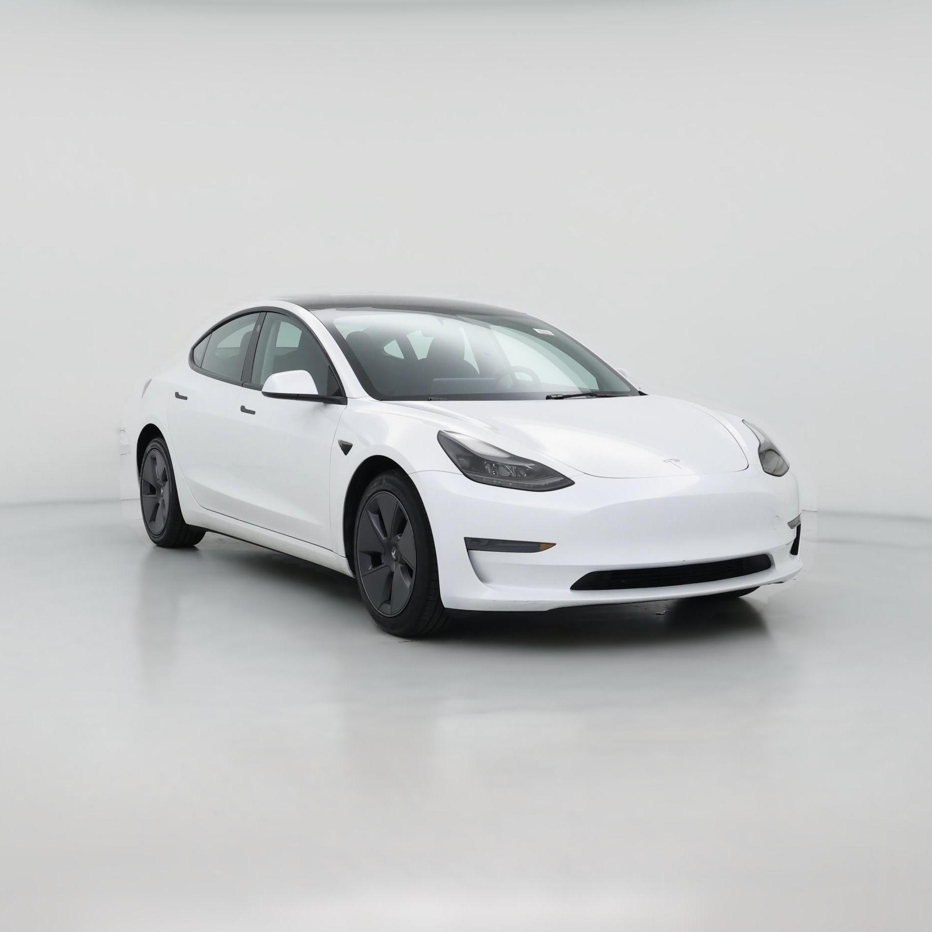 Thumbnail: 2023 Tesla Model 3 - 1
