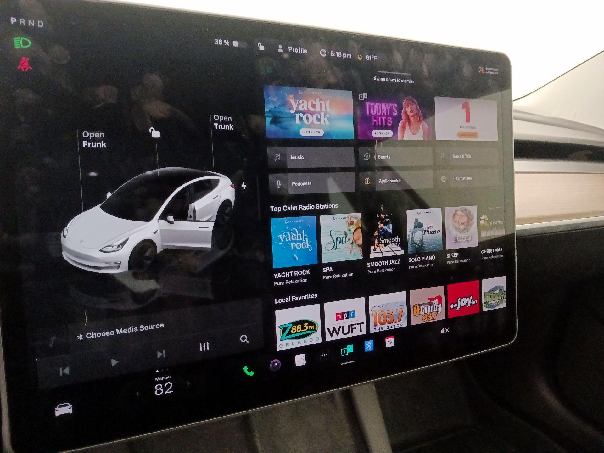 Thumbnail: 2023 Tesla Model 3 - 15