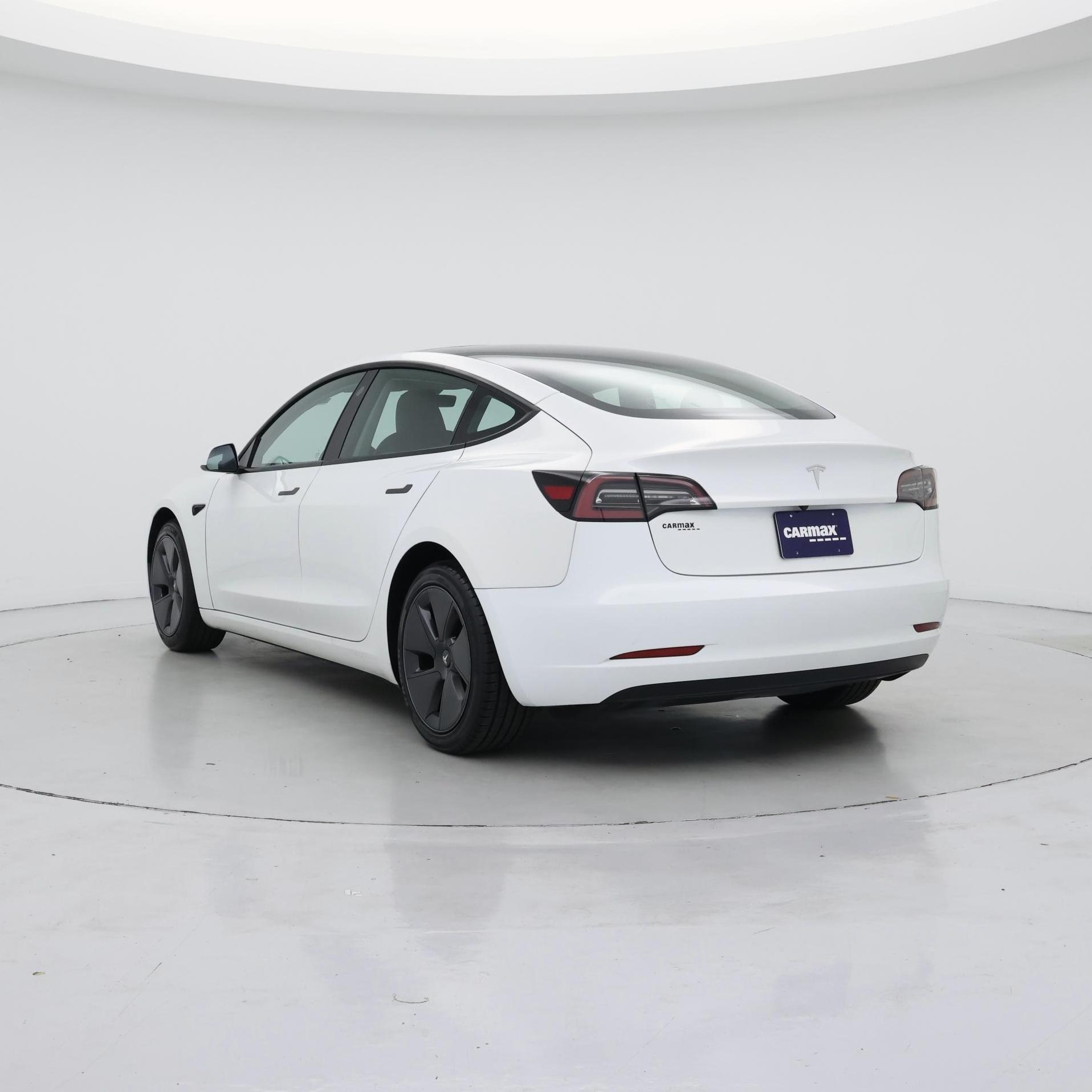 Thumbnail: 2023 Tesla Model 3 - 2