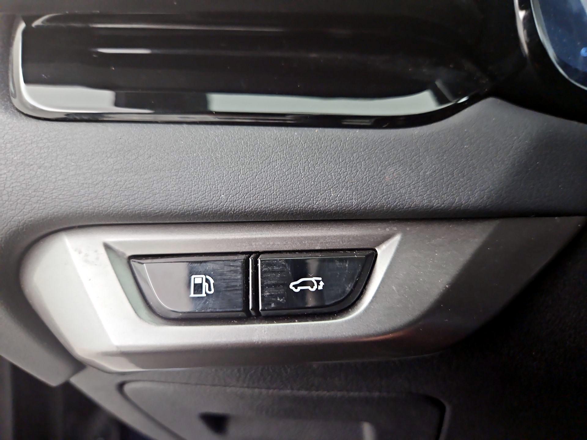 Thumbnail: 2025 Lexus RX - 13