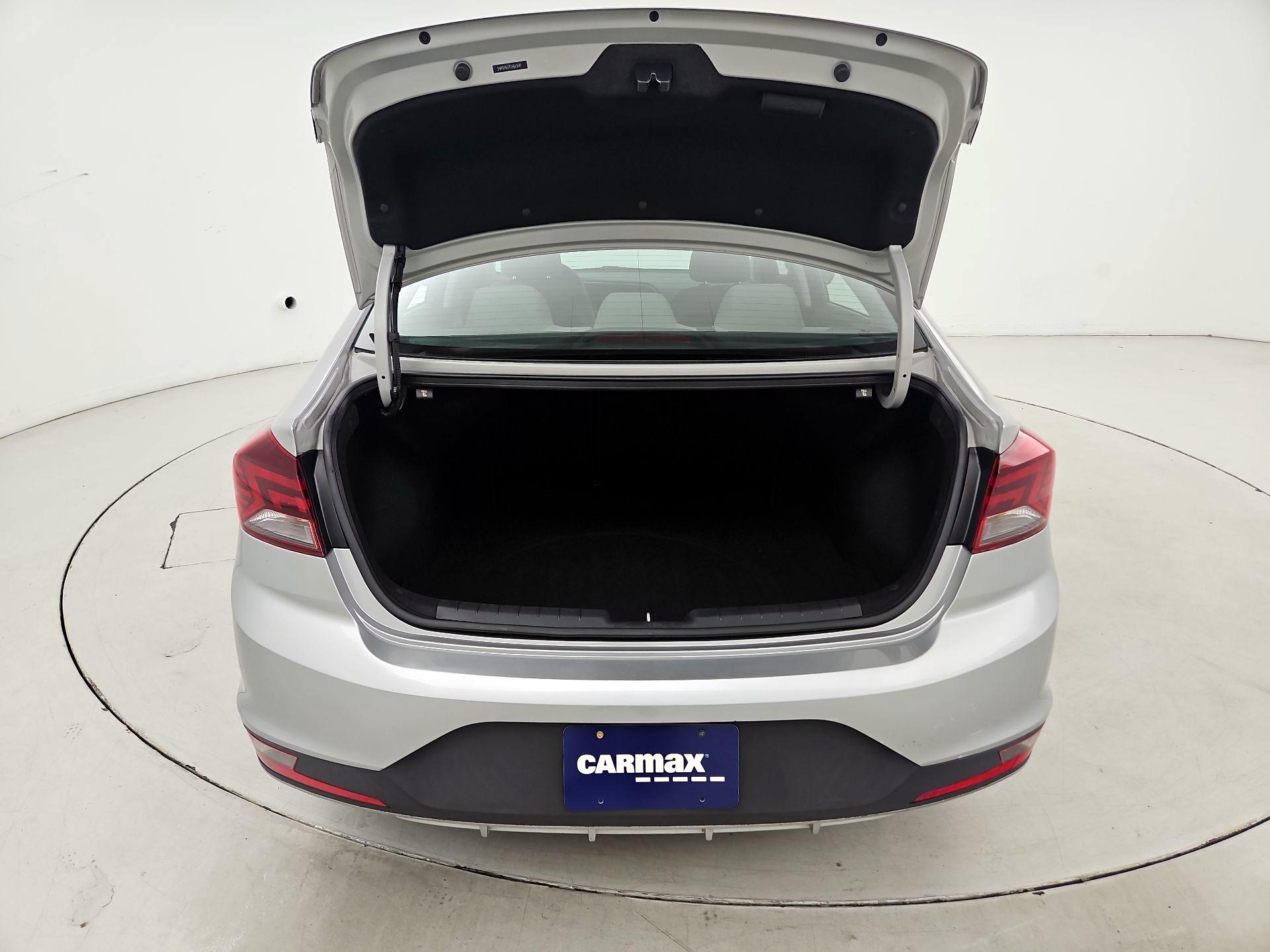 Thumbnail: 2020 Hyundai Elantra - 20