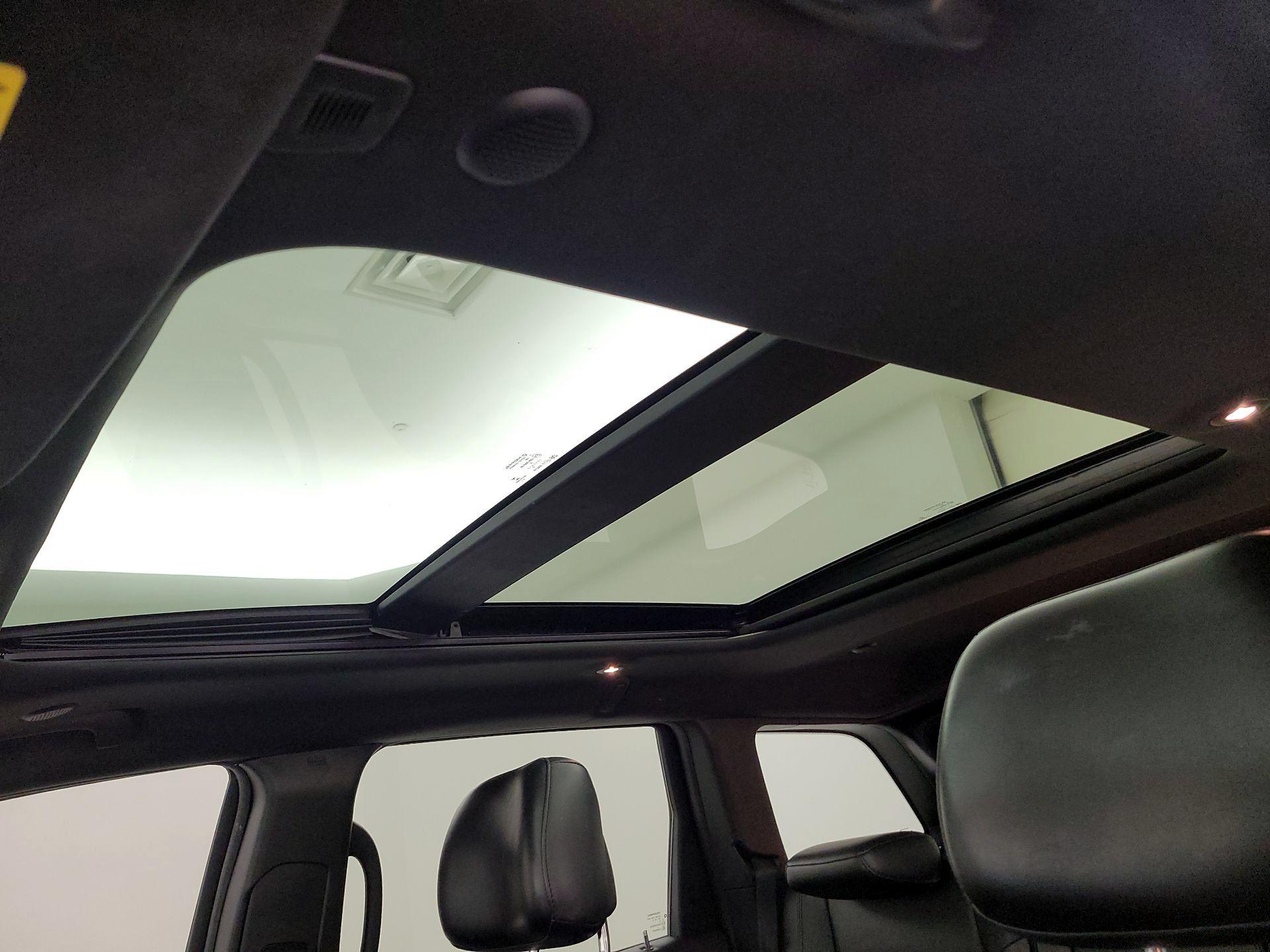 Thumbnail: 2018 Jeep Grand Cherokee - 20