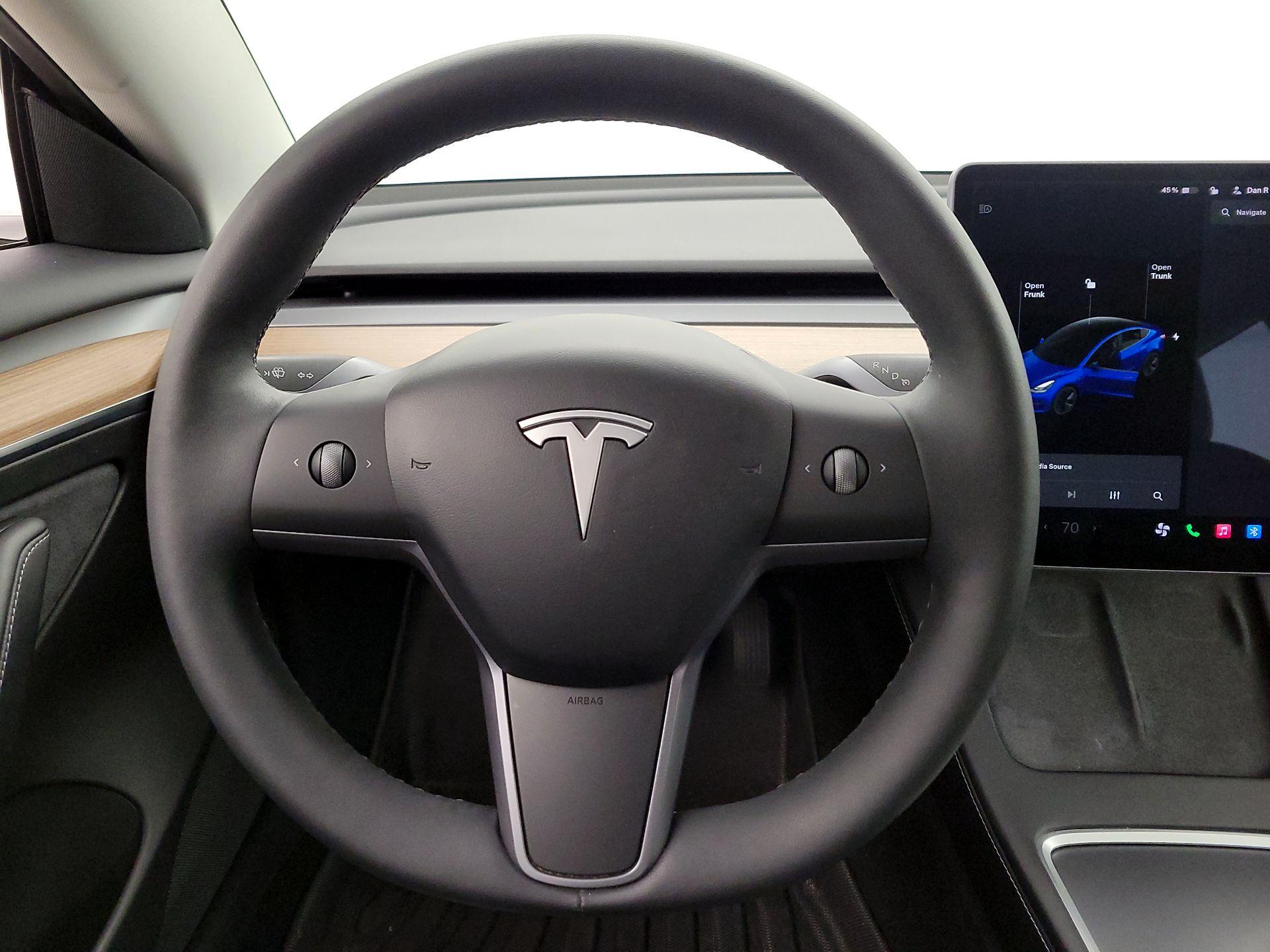 Thumbnail: 2022 Tesla Model 3 - 10