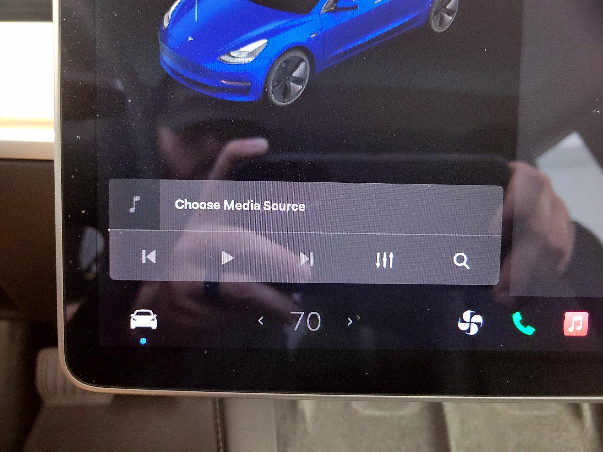 Thumbnail: 2022 Tesla Model 3 - 15