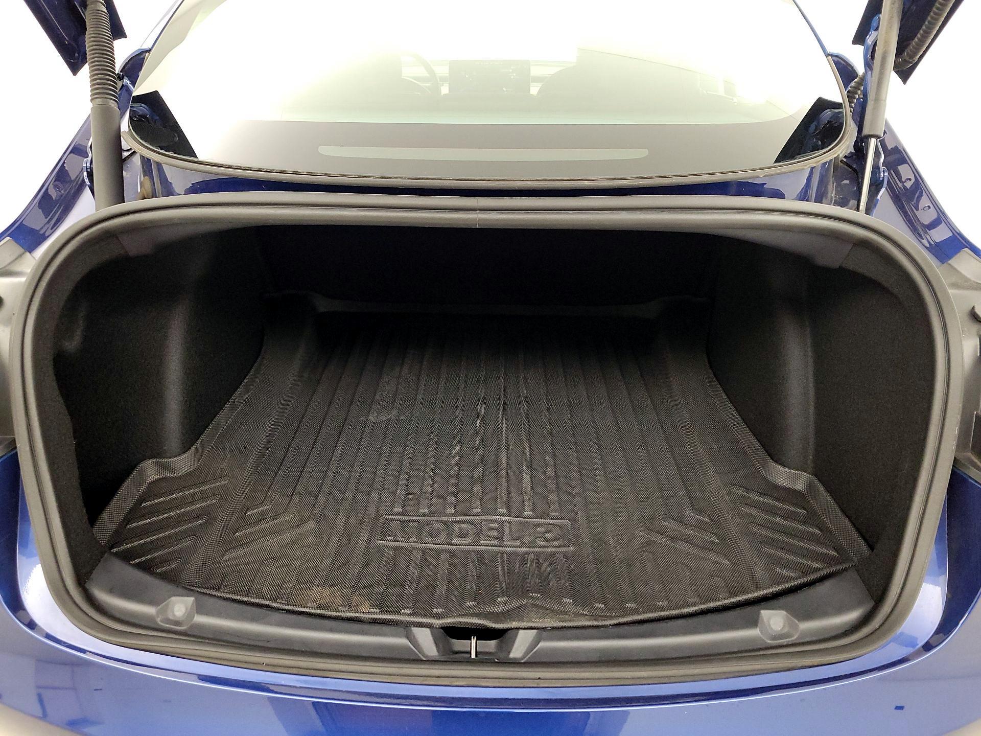 Thumbnail: 2022 Tesla Model 3 - 20