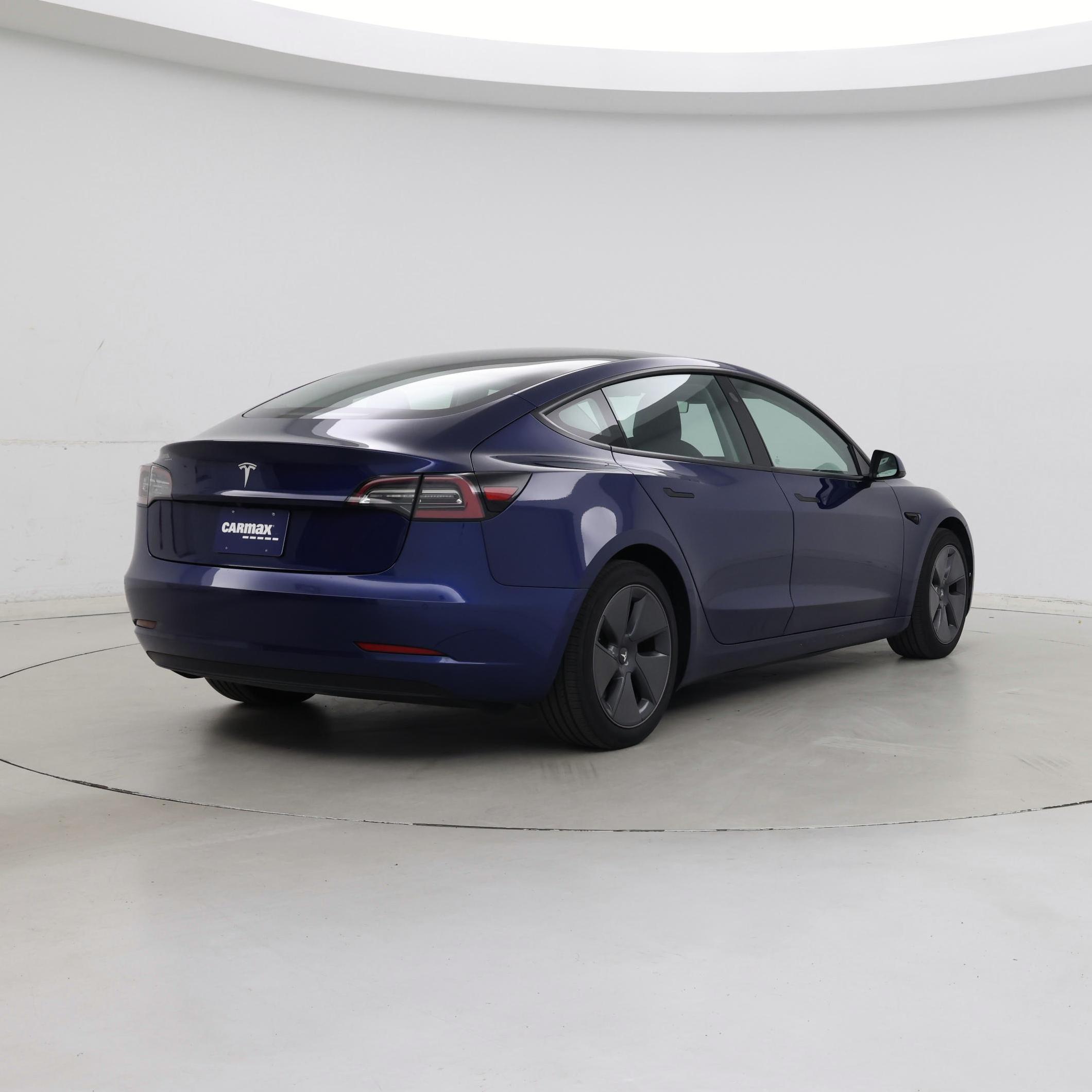 Thumbnail: 2022 Tesla Model 3 - 8