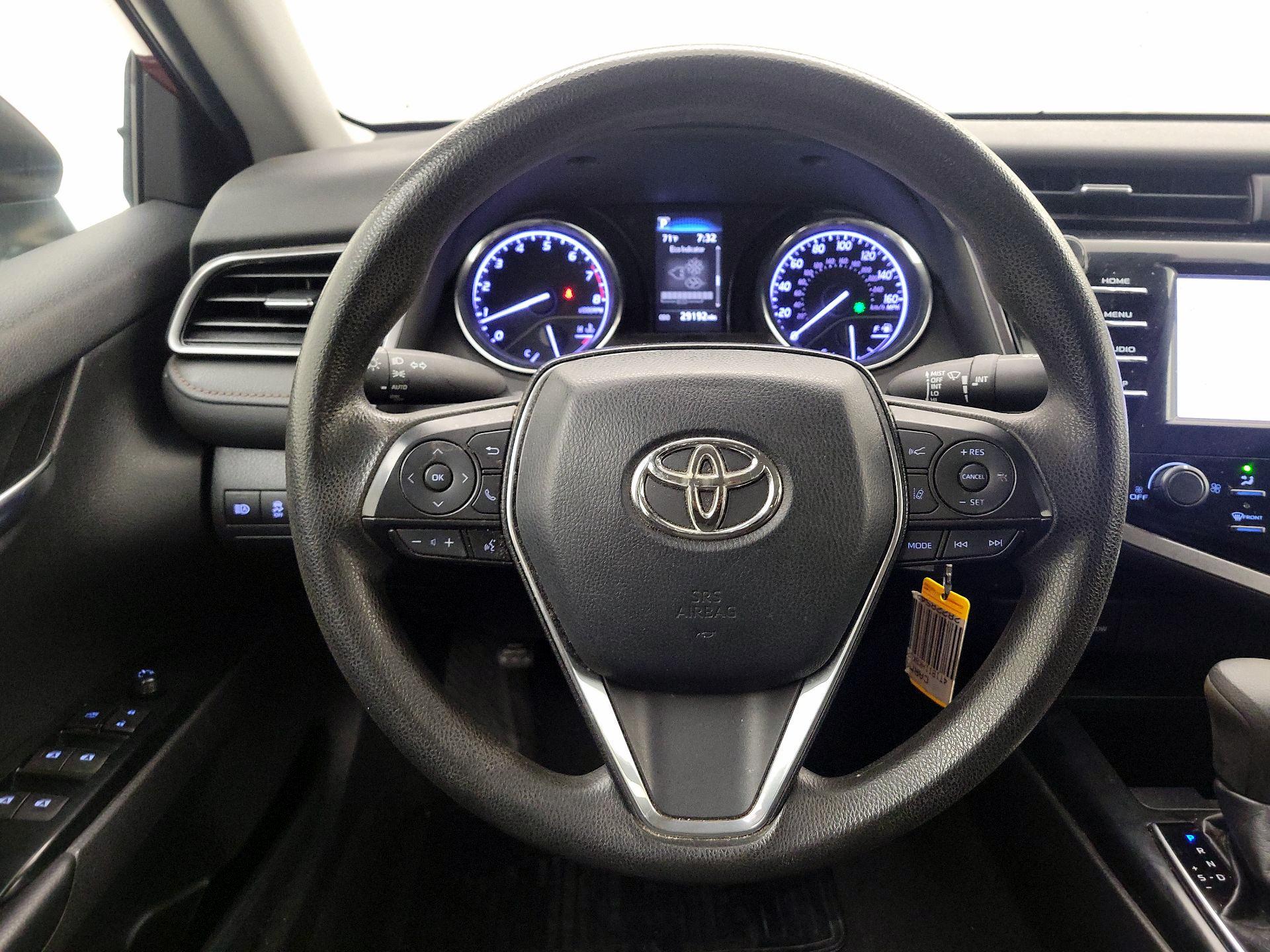 Thumbnail: 2019 Toyota Camry - 10