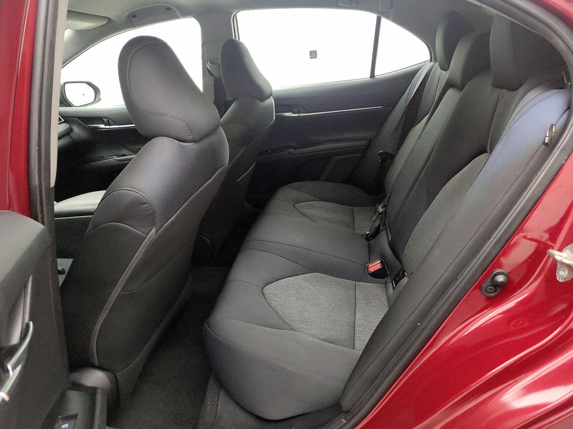 Thumbnail: 2019 Toyota Camry - 19