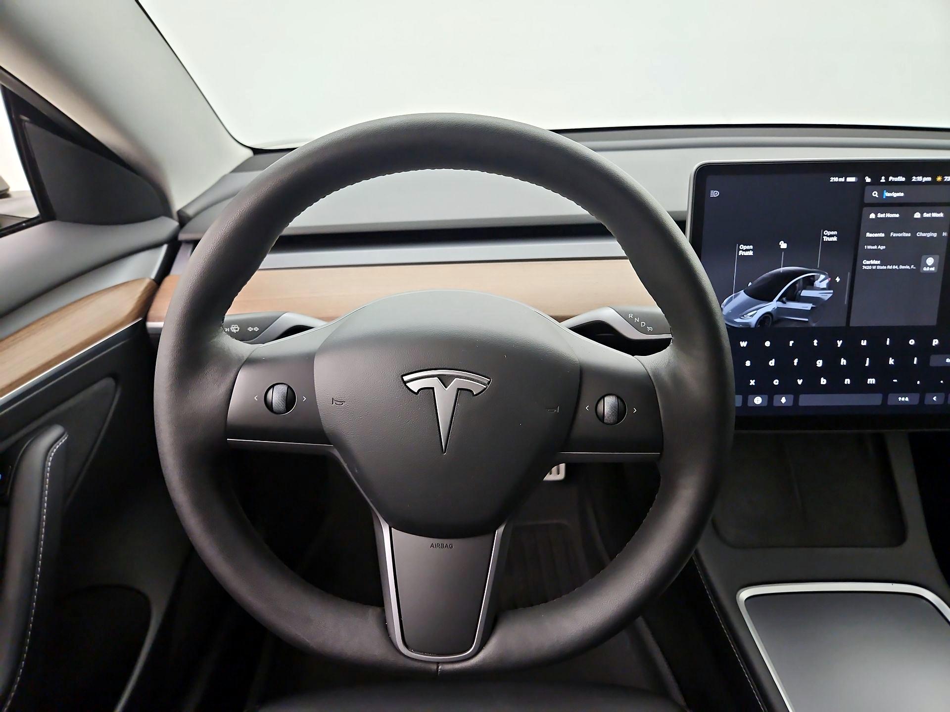 Thumbnail: 2022 Tesla Model 3 - 10