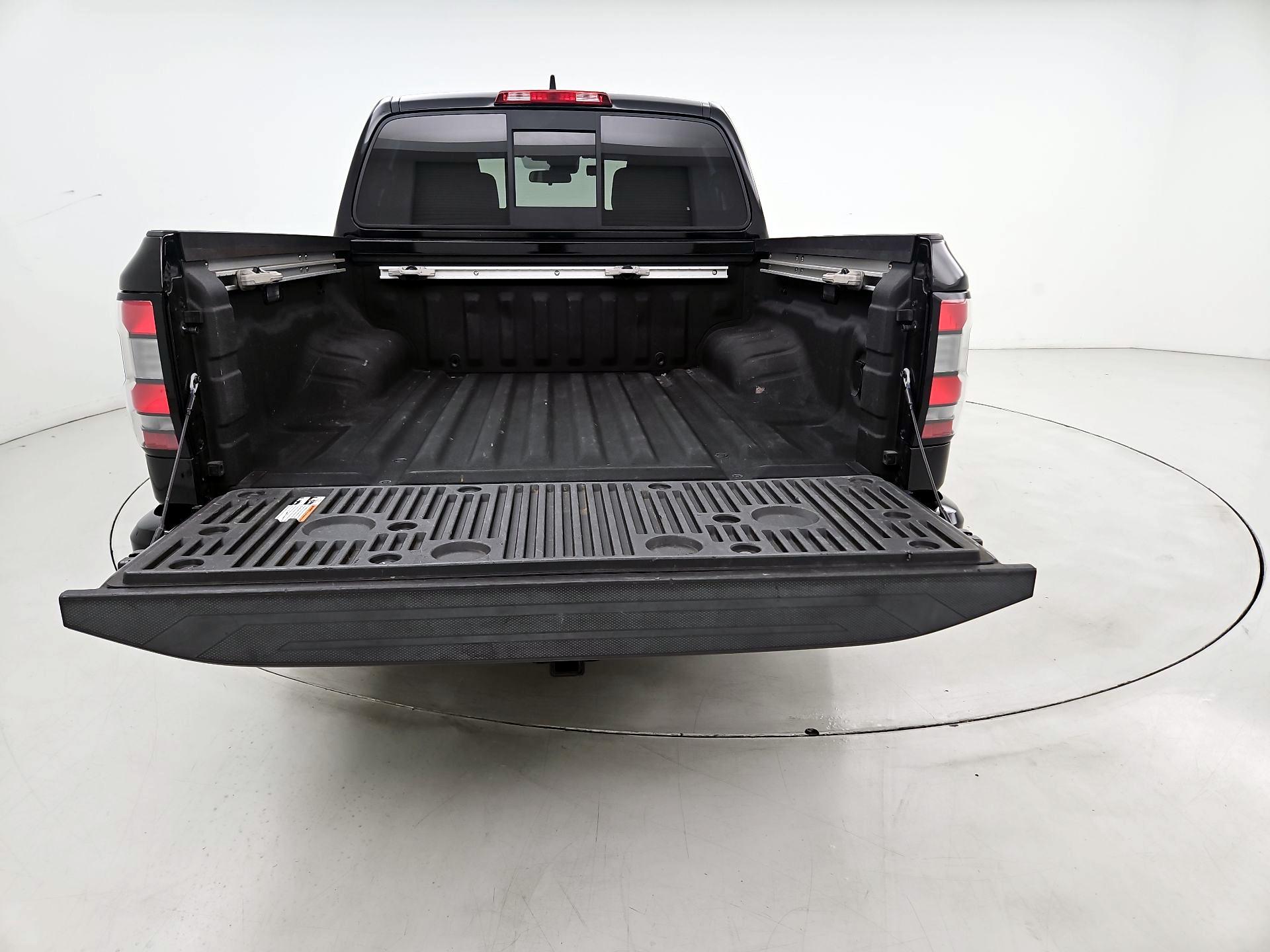 Thumbnail: 2022 Nissan Frontier - 20