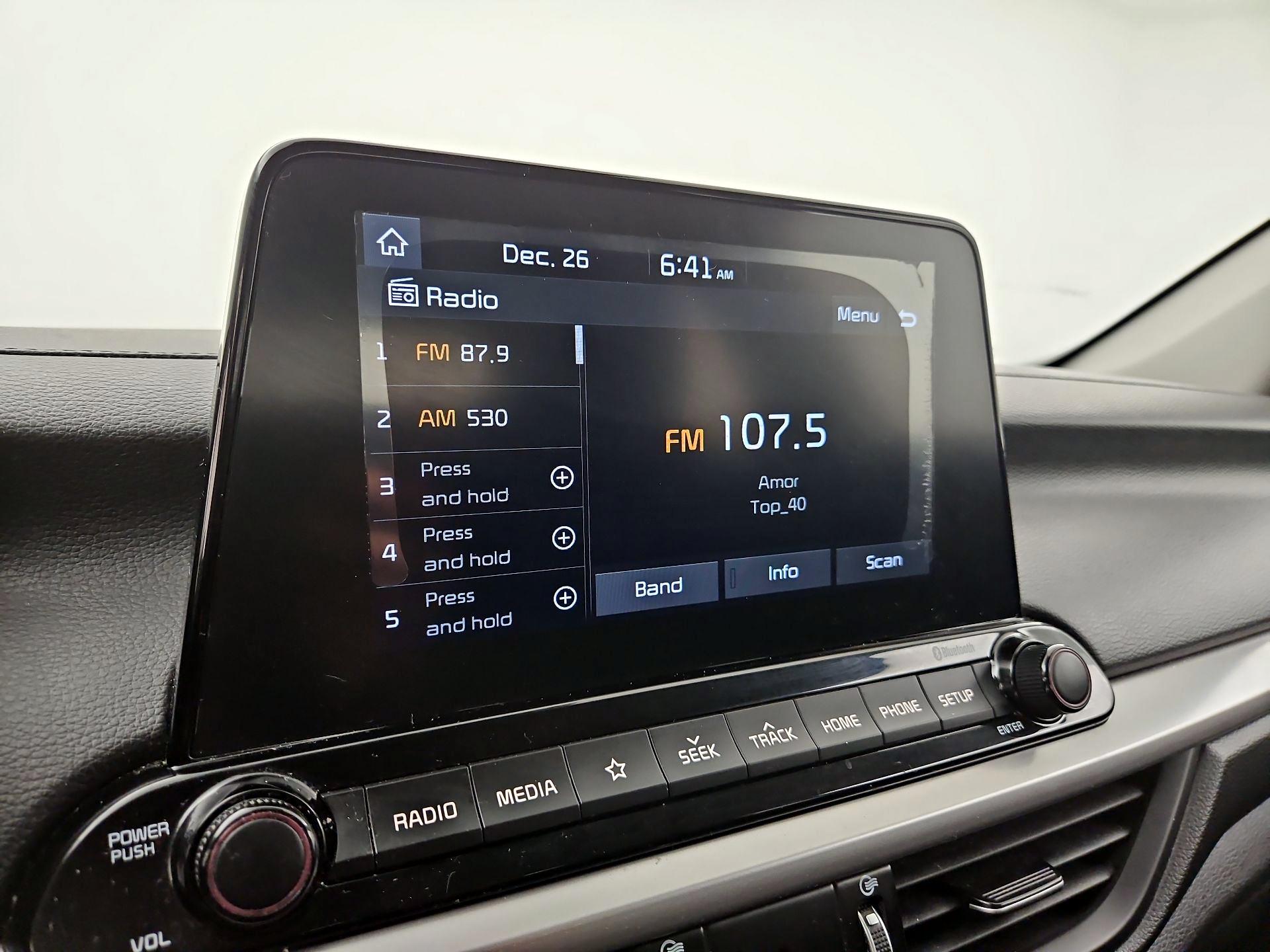 Thumbnail: 2020 Kia Forte - 15