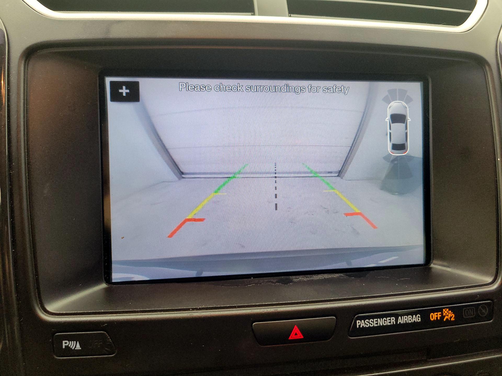 Thumbnail: 2018 Ford Explorer - 15