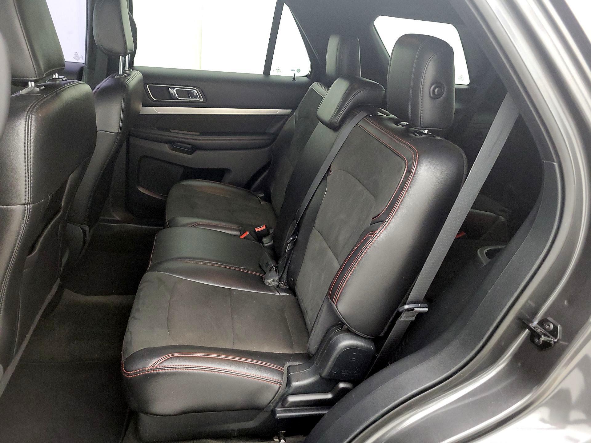 Thumbnail: 2018 Ford Explorer - 20