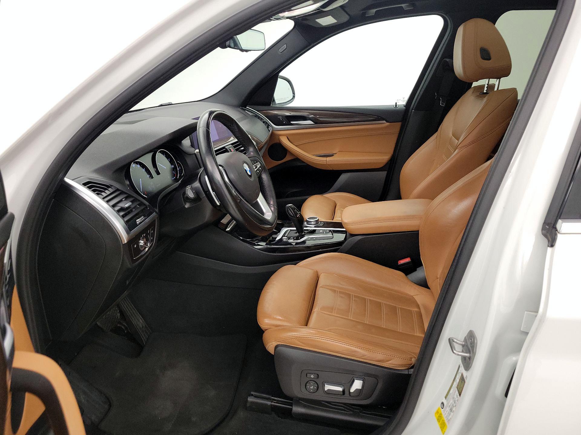 Thumbnail: 2021 BMW X3 - 11