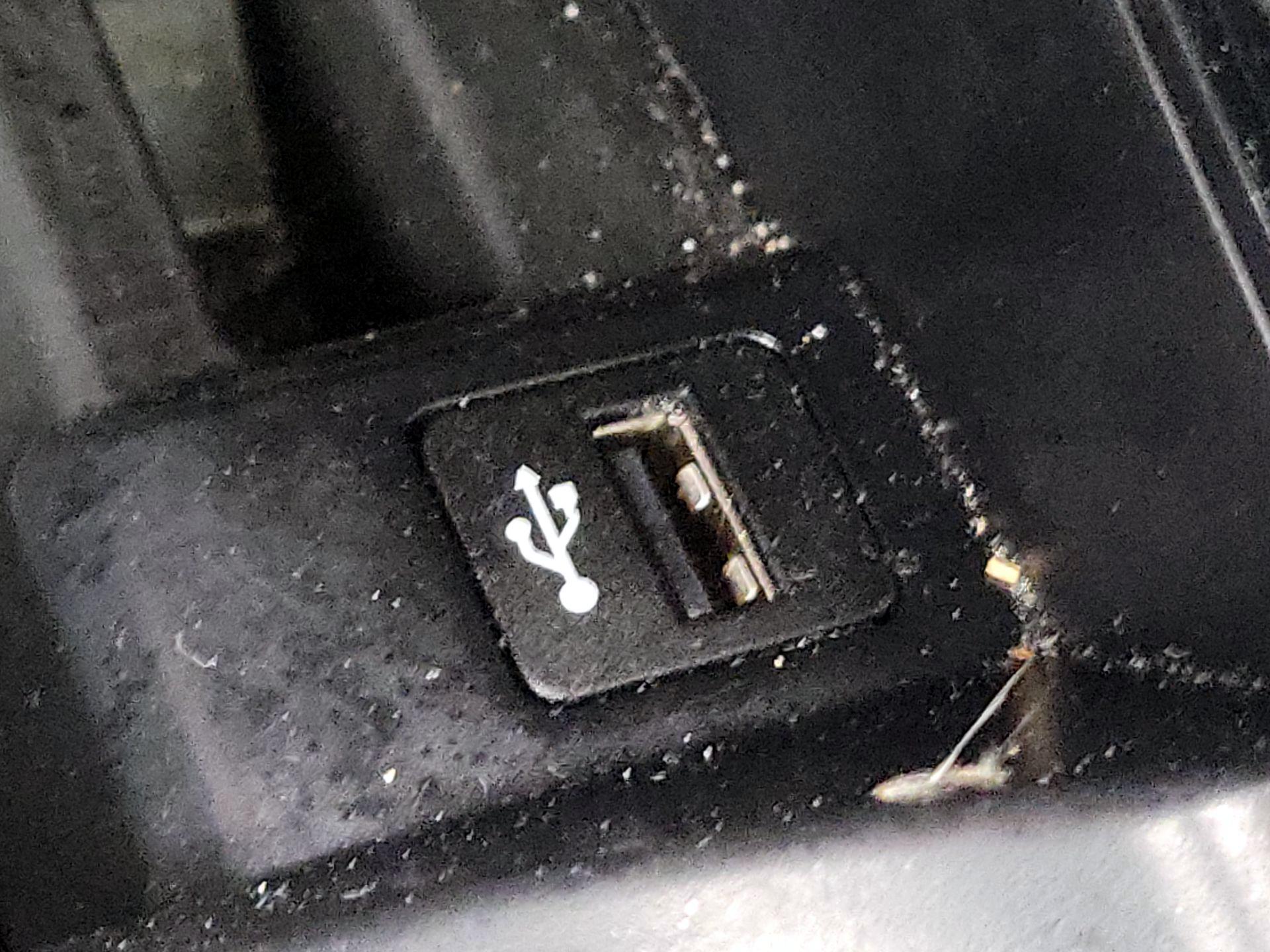 Thumbnail: 2021 BMW X3 - 19