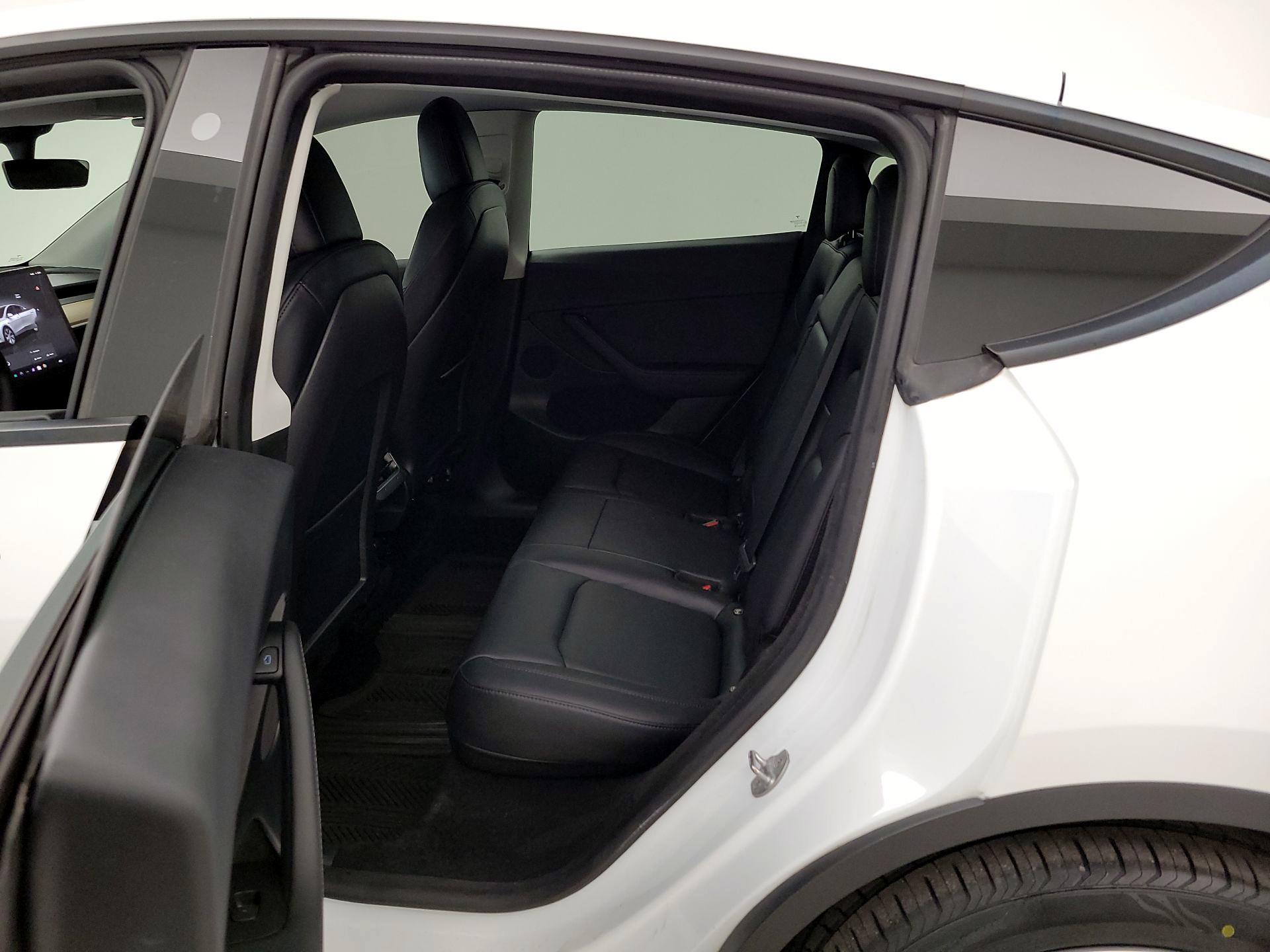 Thumbnail: 2023 Tesla Model Y - 20