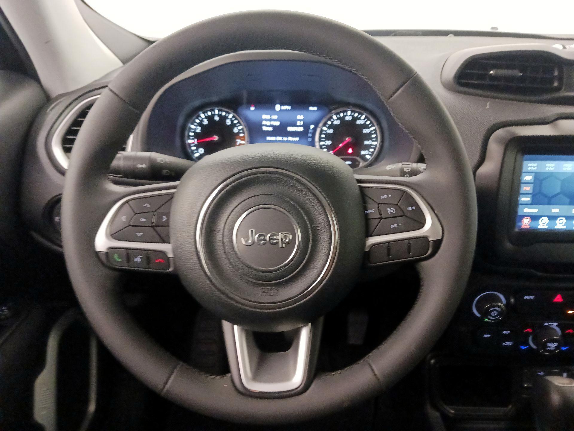 Thumbnail: 2021 Jeep Renegade - 10