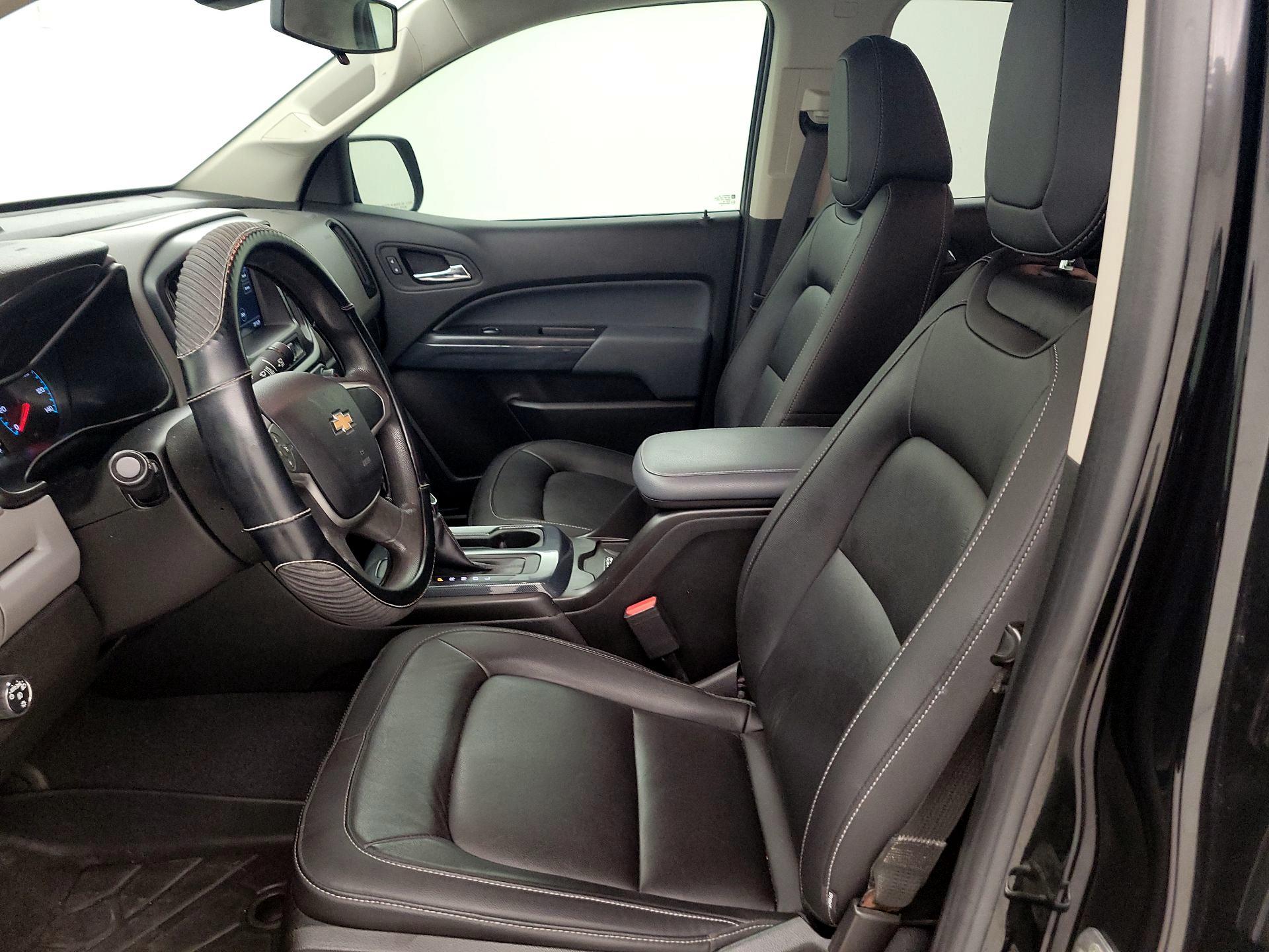 Thumbnail: 2019 Chevrolet Colorado - 11