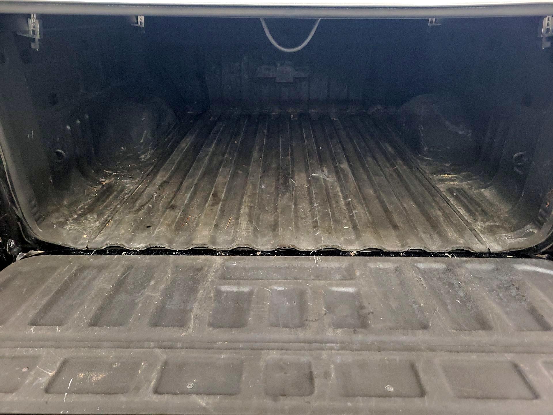 Thumbnail: 2019 Chevrolet Colorado - 20