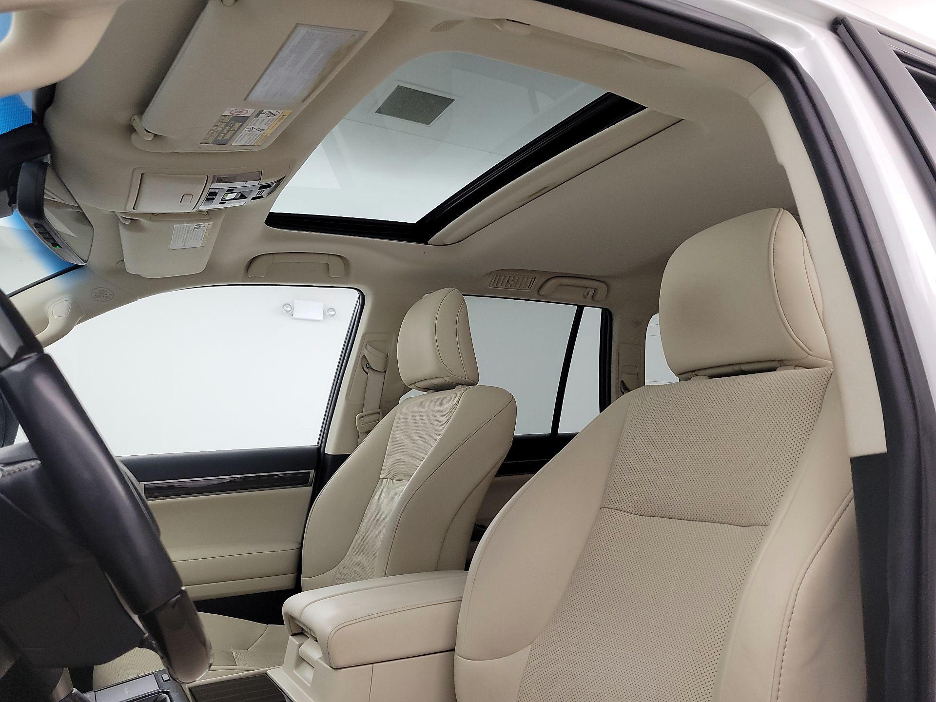 Thumbnail: 2023 Lexus GX - 20