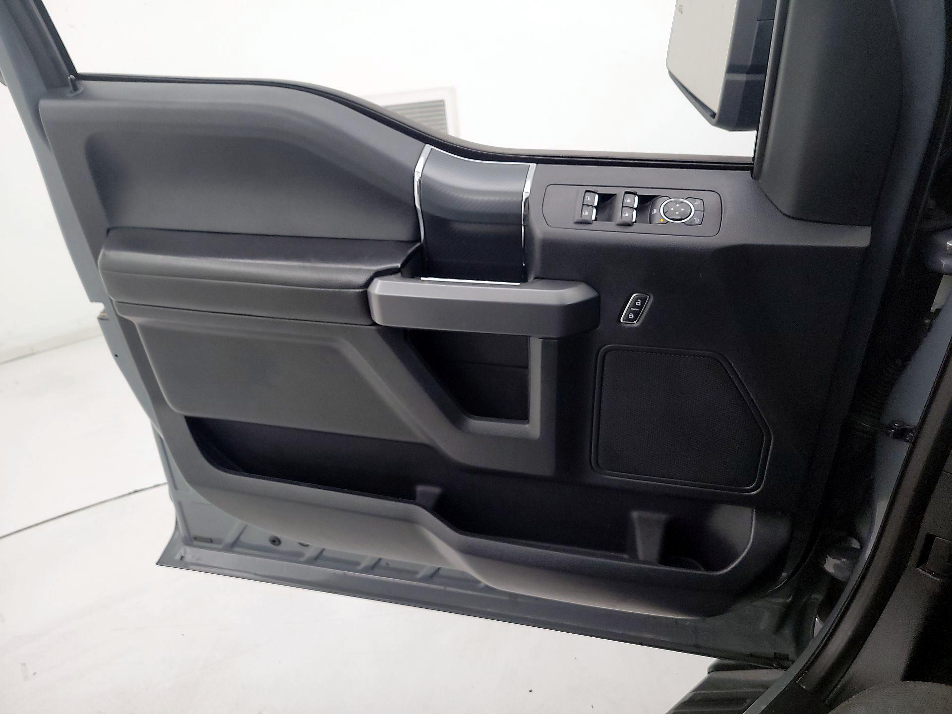 Thumbnail: 2019 Ford F-150 - 12