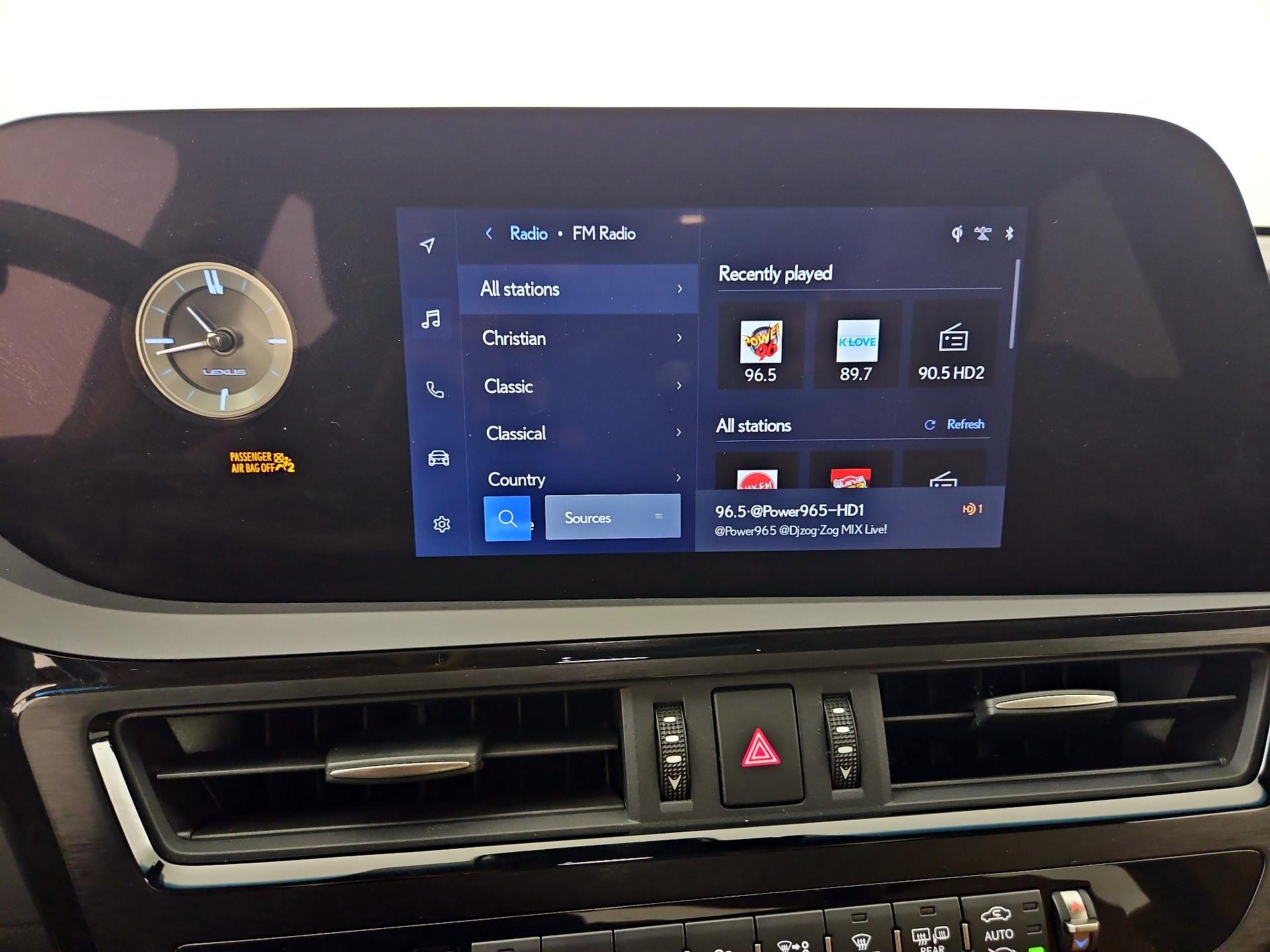 Thumbnail: 2023 Lexus ES - 15