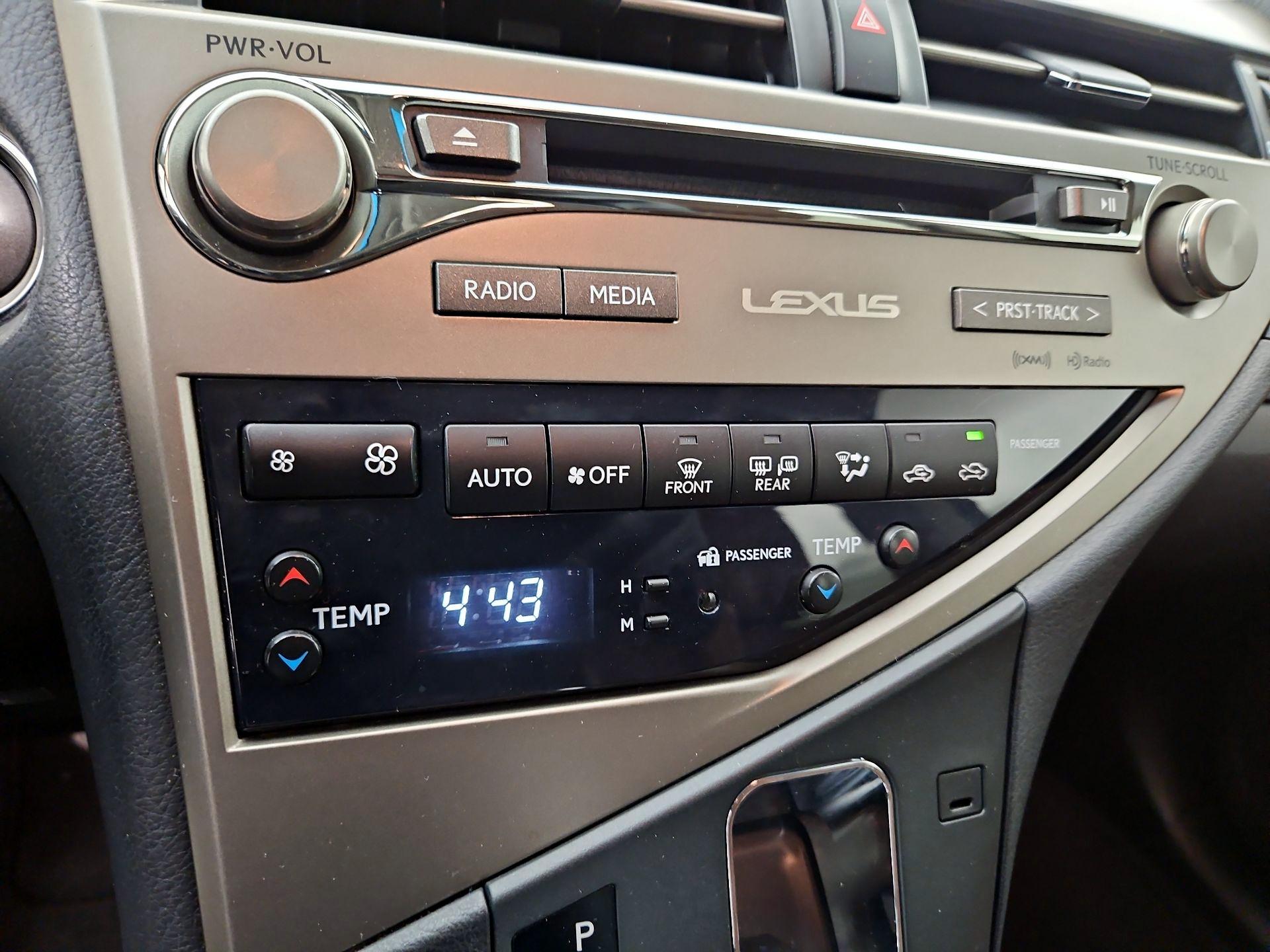 Thumbnail: 2015 Lexus RX - 16