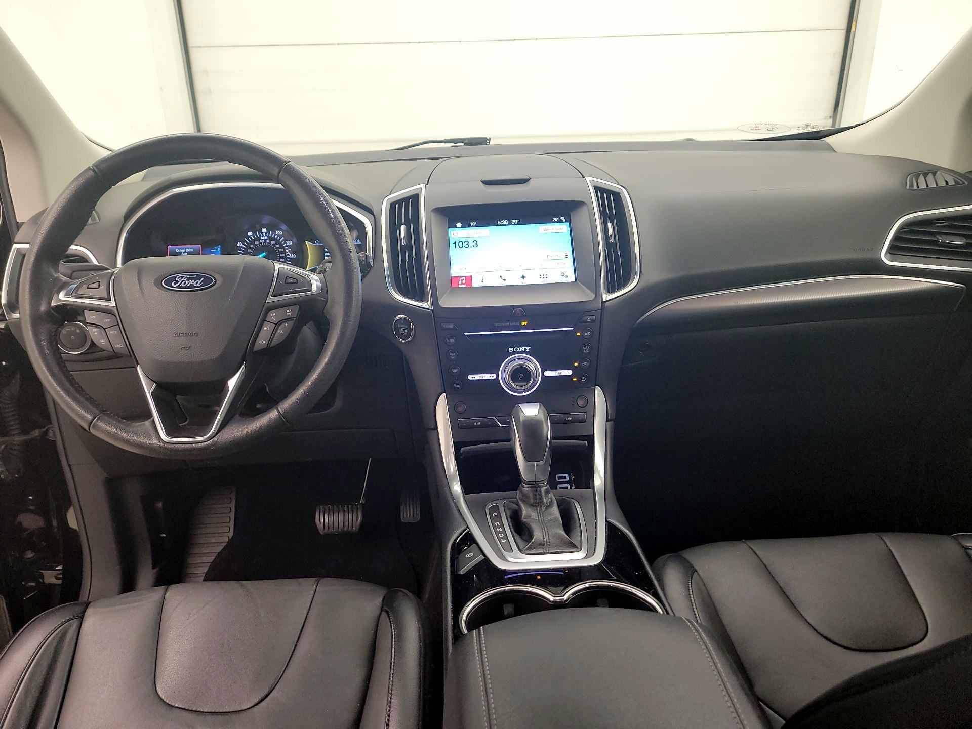 Thumbnail: 2018 Ford Edge - 9