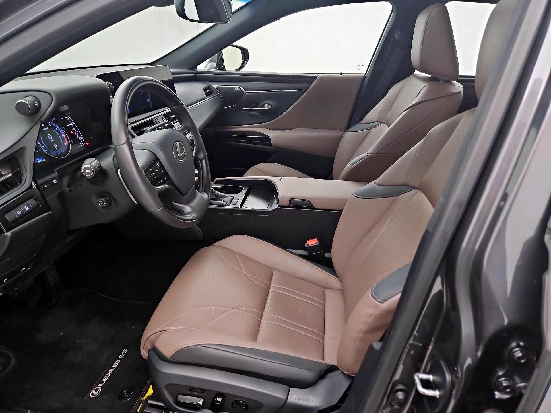 Thumbnail: 2024 Lexus ES - 11