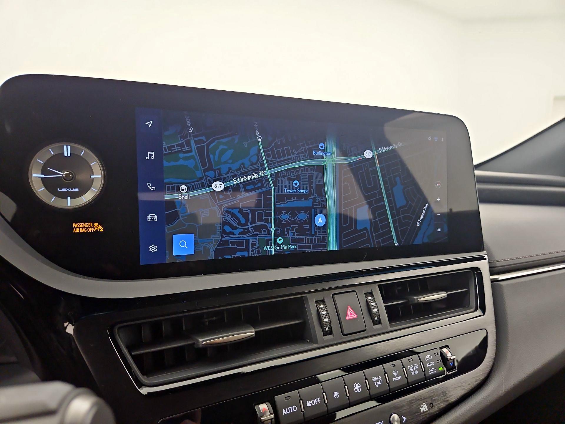 Thumbnail: 2024 Lexus ES - 14