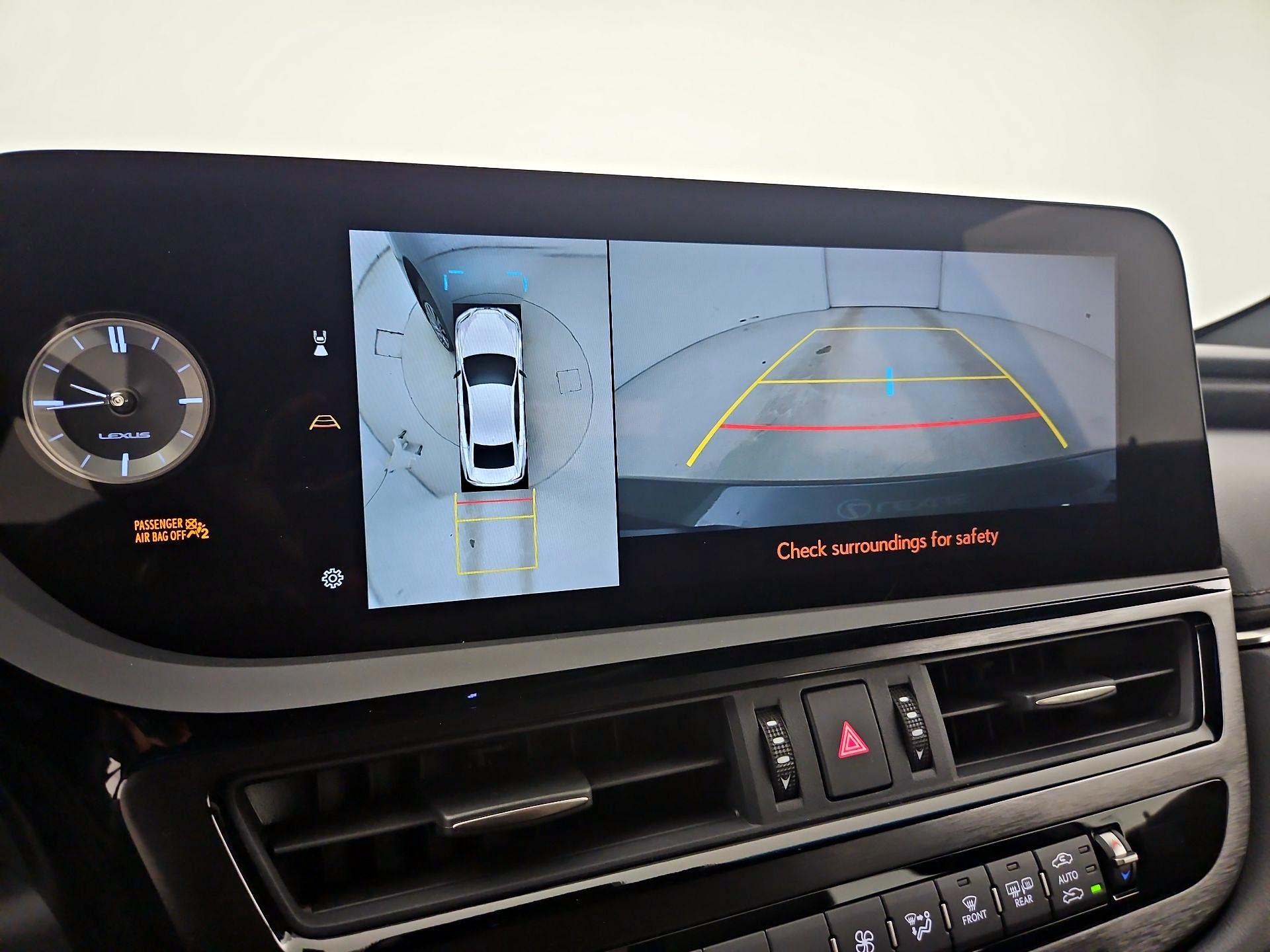 Thumbnail: 2024 Lexus ES - 15