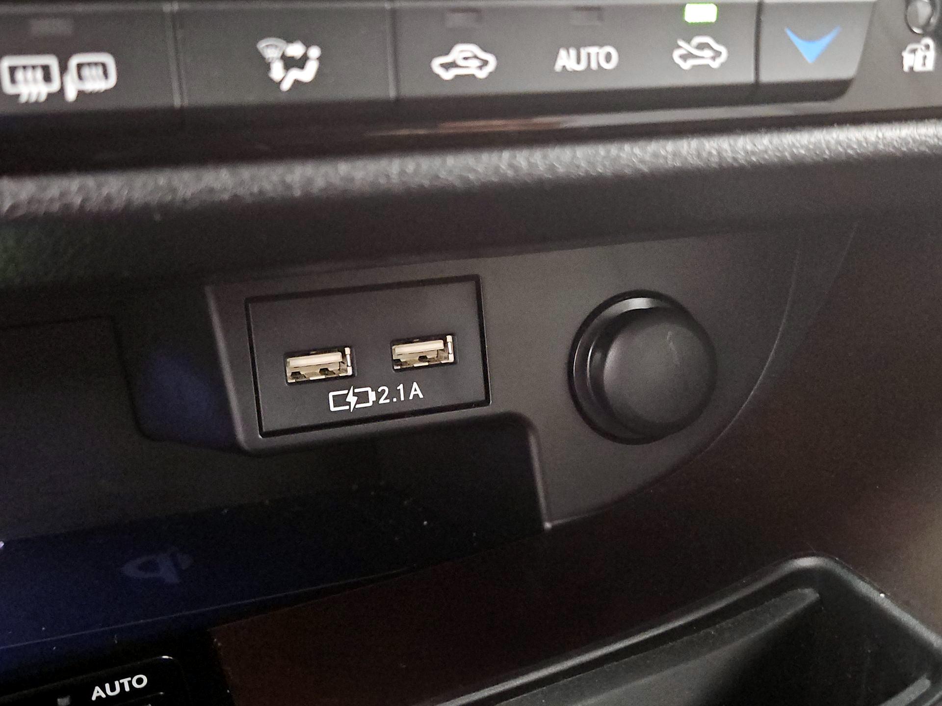 Thumbnail: 2021 Lexus RX - 19